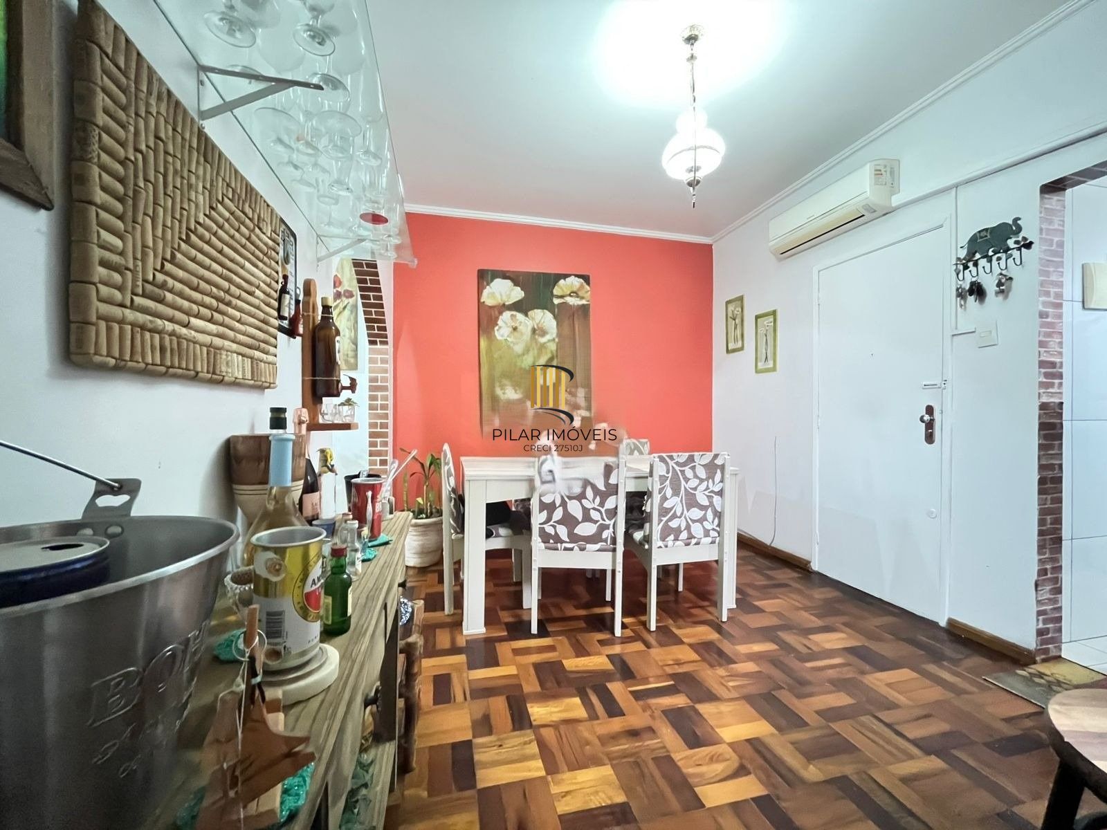 APARTAMENTO 3 DORMITORIOS TRANSFORMADO EM 2 DORMITÓRIOS CIDADE BAIXA