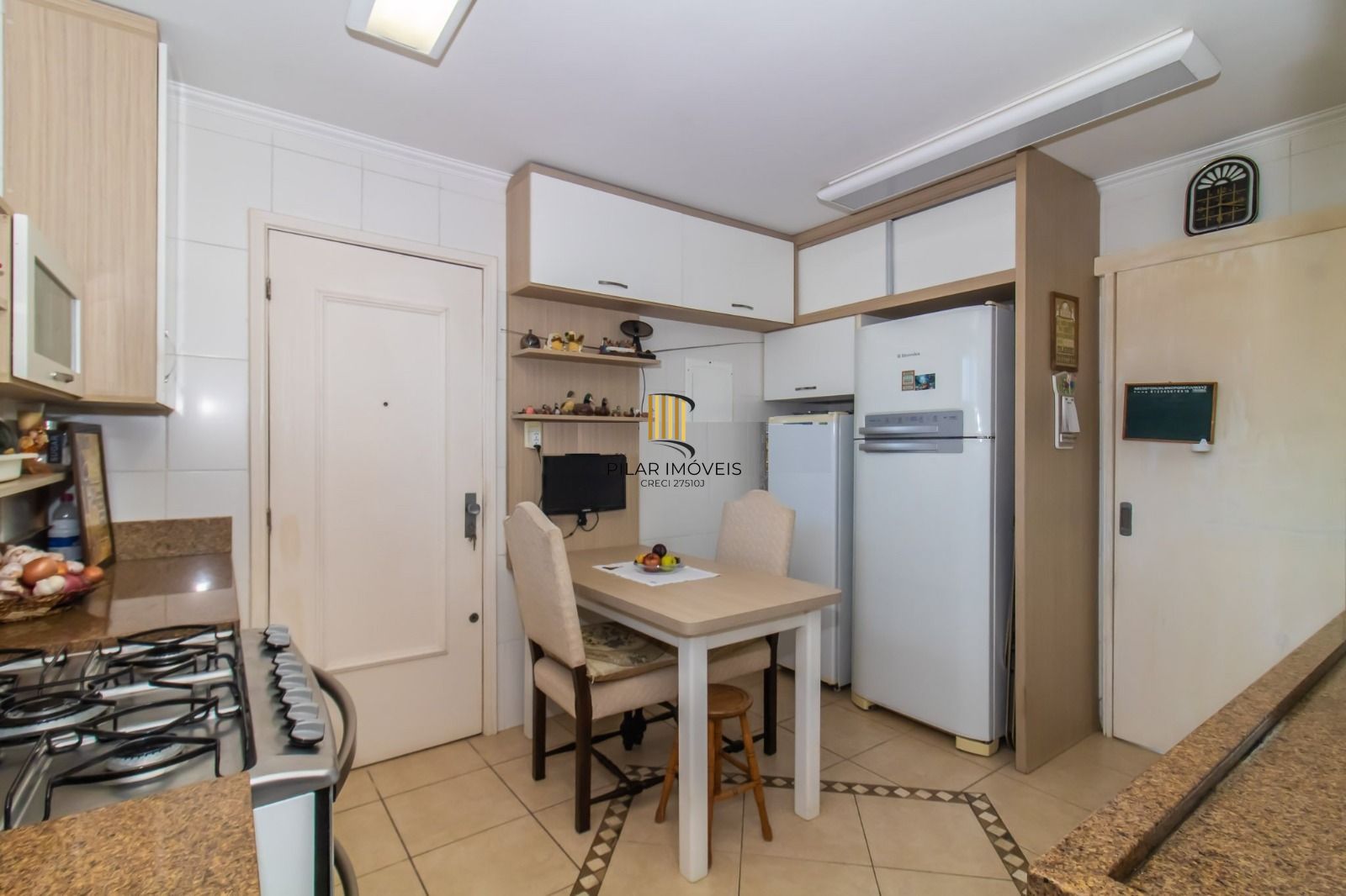 APARTAMENTO 4 DORMITÓRIOS C  1 SUITE  BAIRRO RIO BRANCO PORTO ALEGRE
