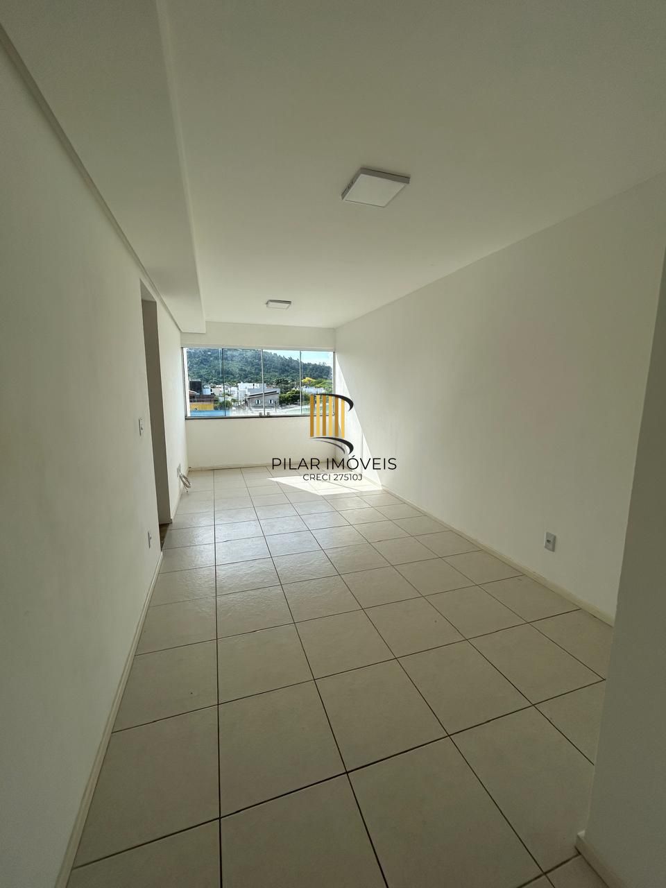 Apartamento  3 dorm  por R$ 238 Mil  Último Andar Vista Livre! Res Campo Dourado