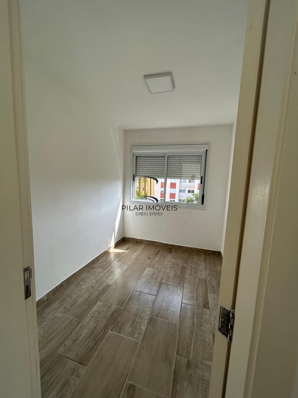 Apartamento  3 dorm  por R$ 238 Mil  Último Andar Vista Livre! Res Campo Dourado