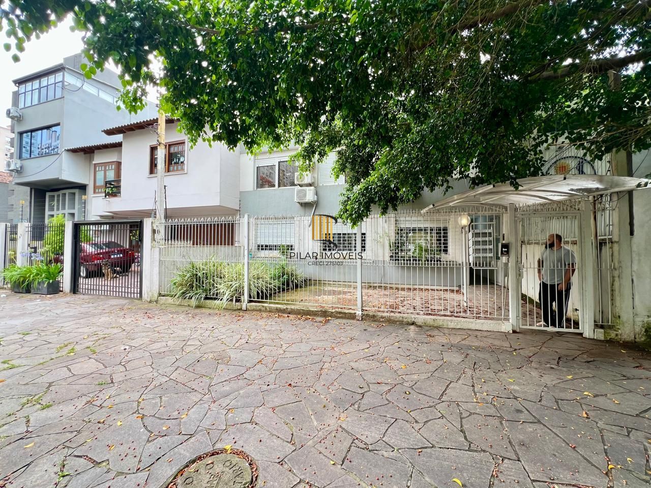 Apartamento térreo 3 quartos, a 500m do Iguatemi – Baixo condomínio!