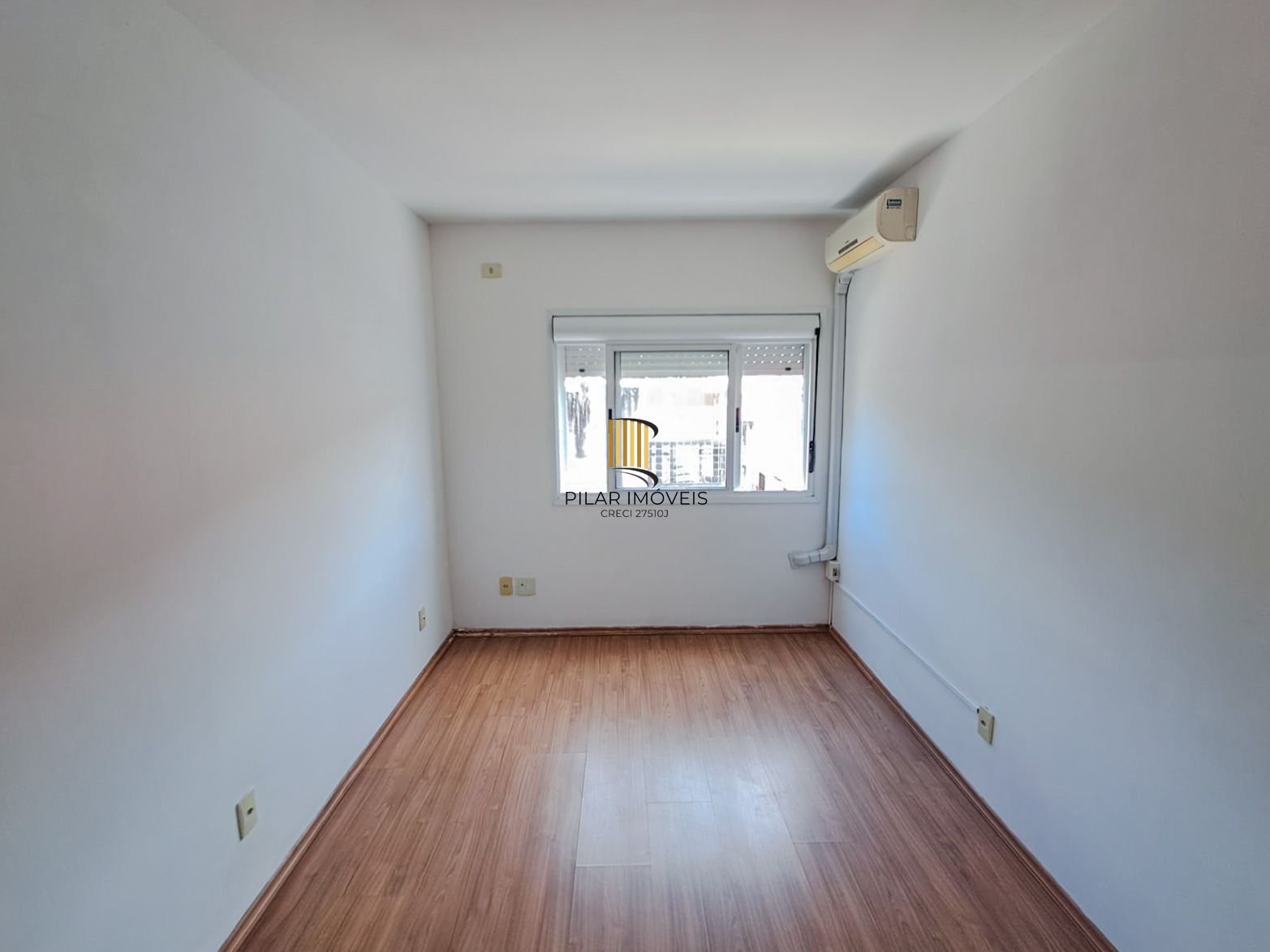 Apartamento 2 Dormitório, vaga escriturada no Teresópolis