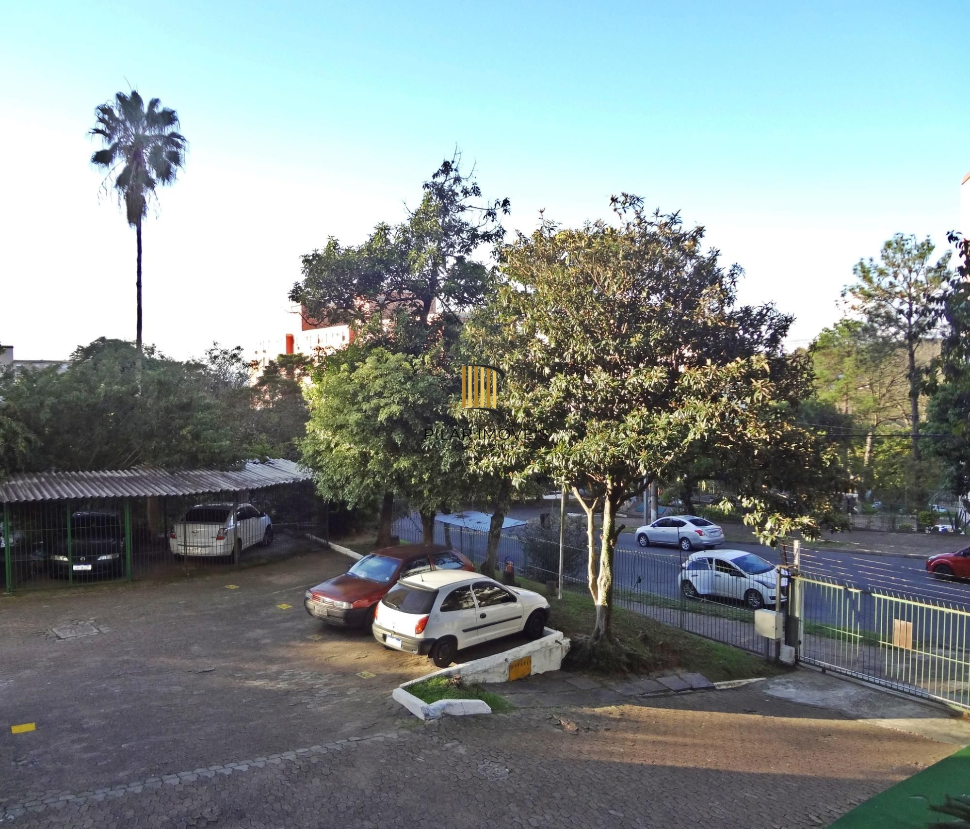 Oportunidade em Porto Alegre: Apartamento com 2 Dormitórios, 1 Vaga no J Sabará