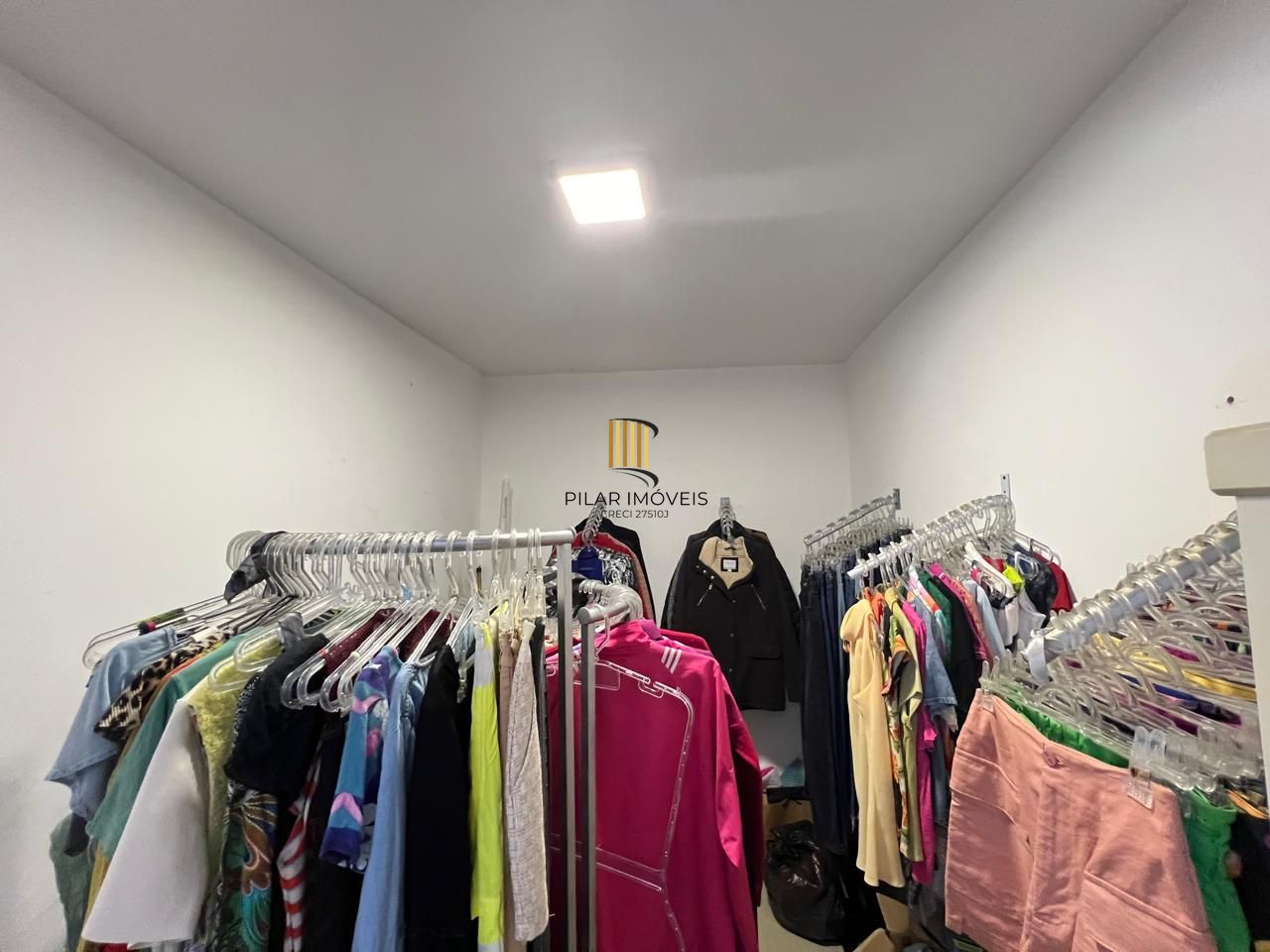 Apartamento térreo 3 quartos, a 500m do Iguatemi – Baixo condomínio!