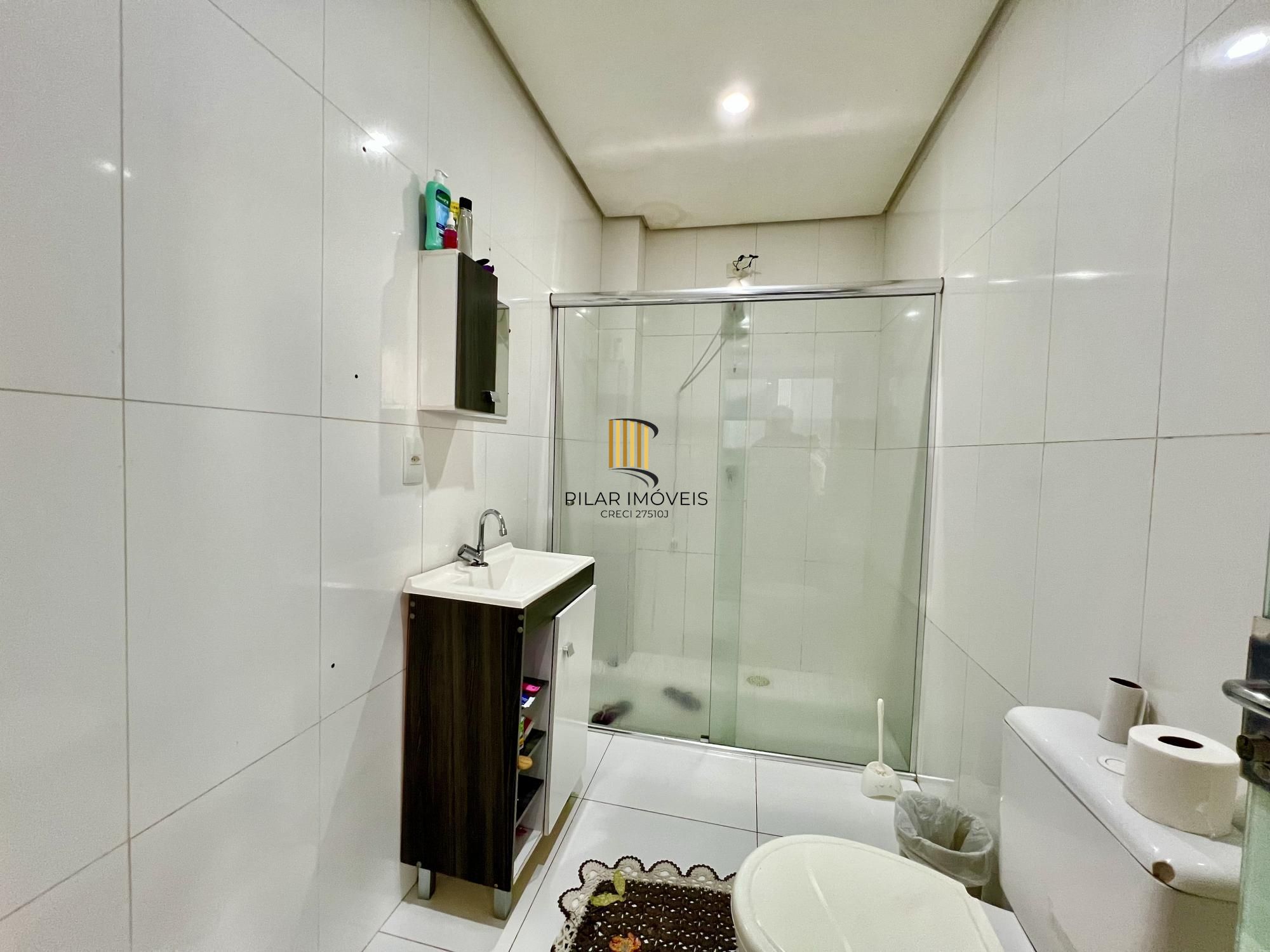 Casa 3 dormitórios com 2 vagas condomínio fechado e lazer completo