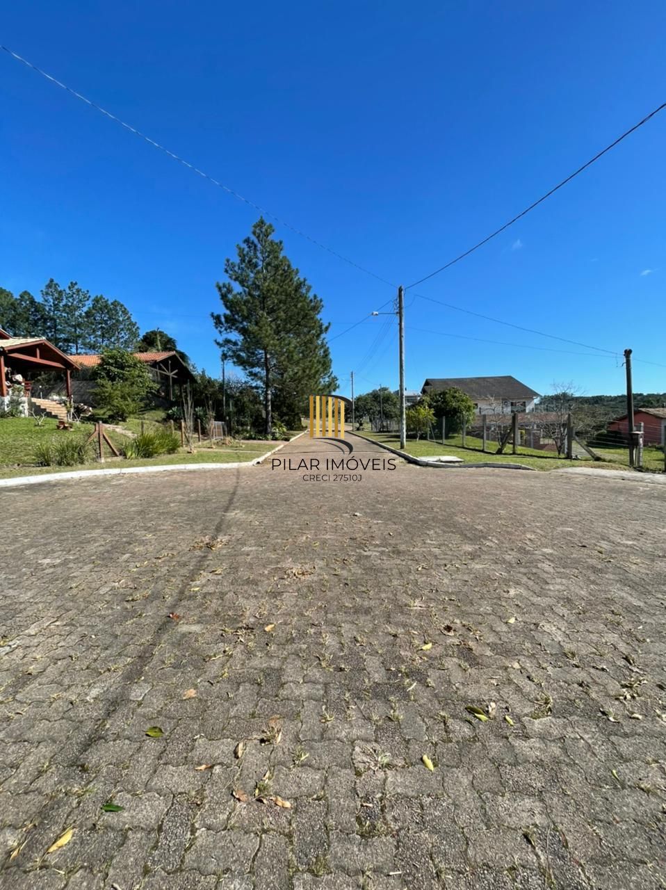Terreno em condomínio Viamão 1.607,45m, com projeto de casa, prox da rs 118