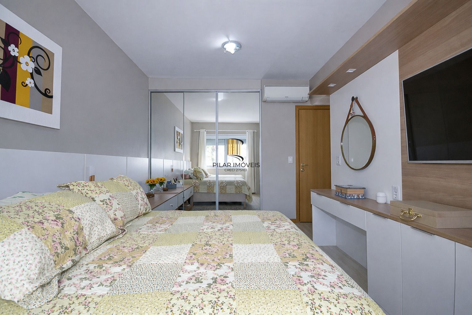 Apartamento 3 Dormitórios com Suíte e 2 Vagas na Tristeza, próximo ao barra shopping