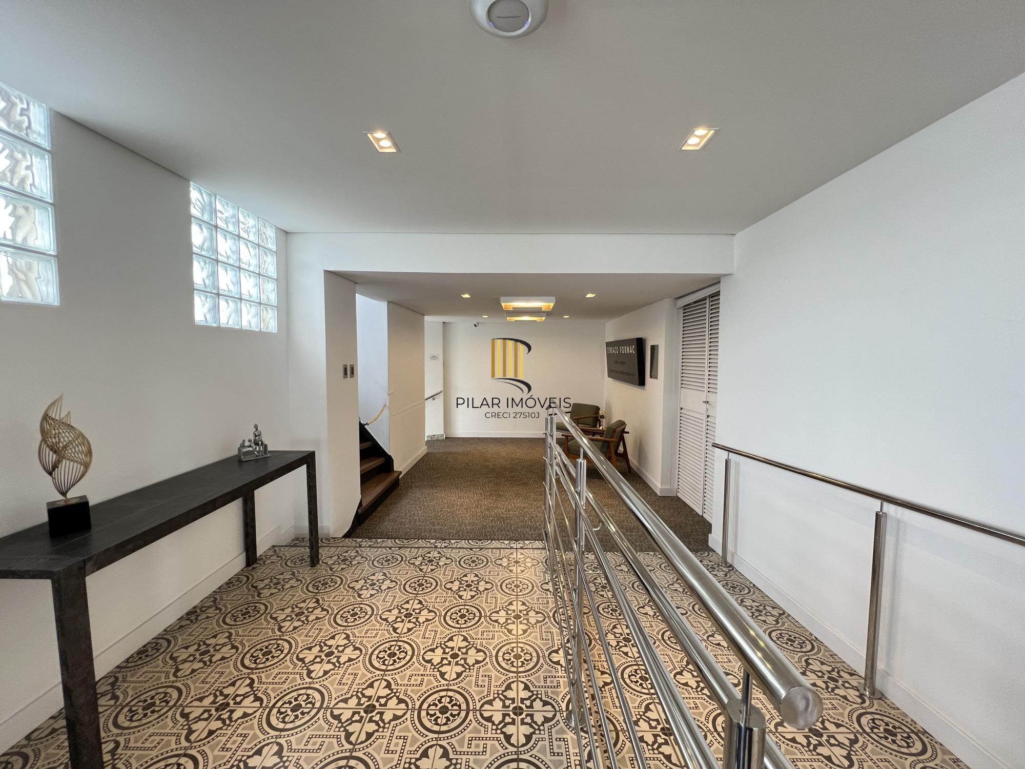 Sala Comercial Mobiliada 68m² – Centro, Prédio 24h com Rooftop