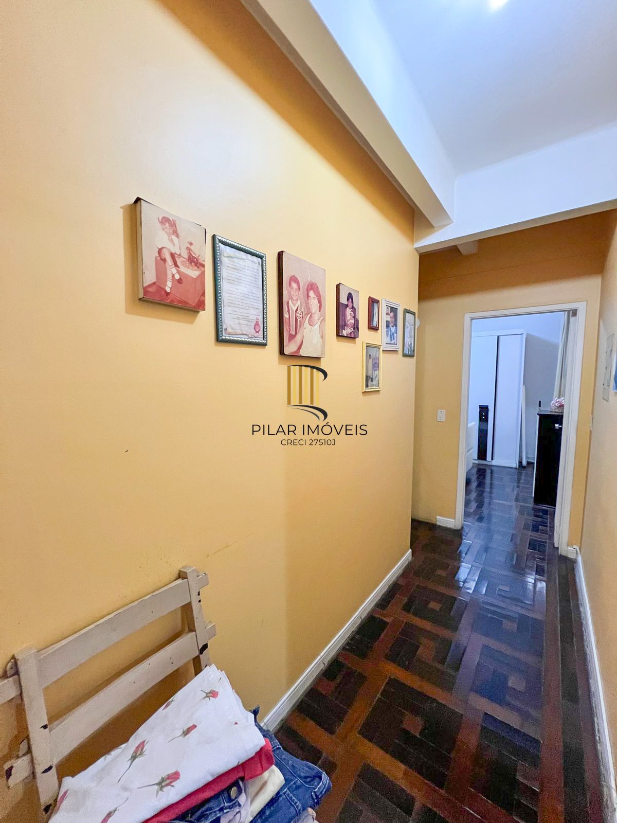 Apartamento 107m² com Suíte e Sacada na Av. Salgado Filho