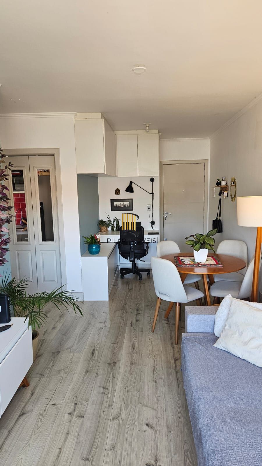 Apartamento 1 Dormitório com Vaga no Cristo Redentor em Porto Alegre