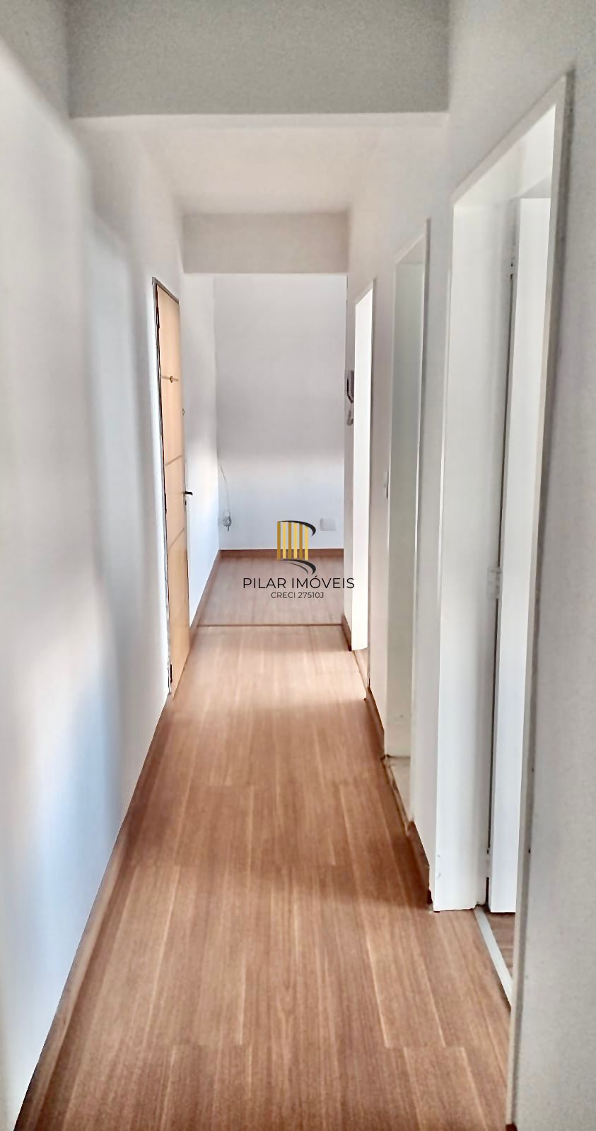 Oportunidade em Porto Alegre: Apartamento com 2 Dormitórios, 1 Vaga no J Sabará