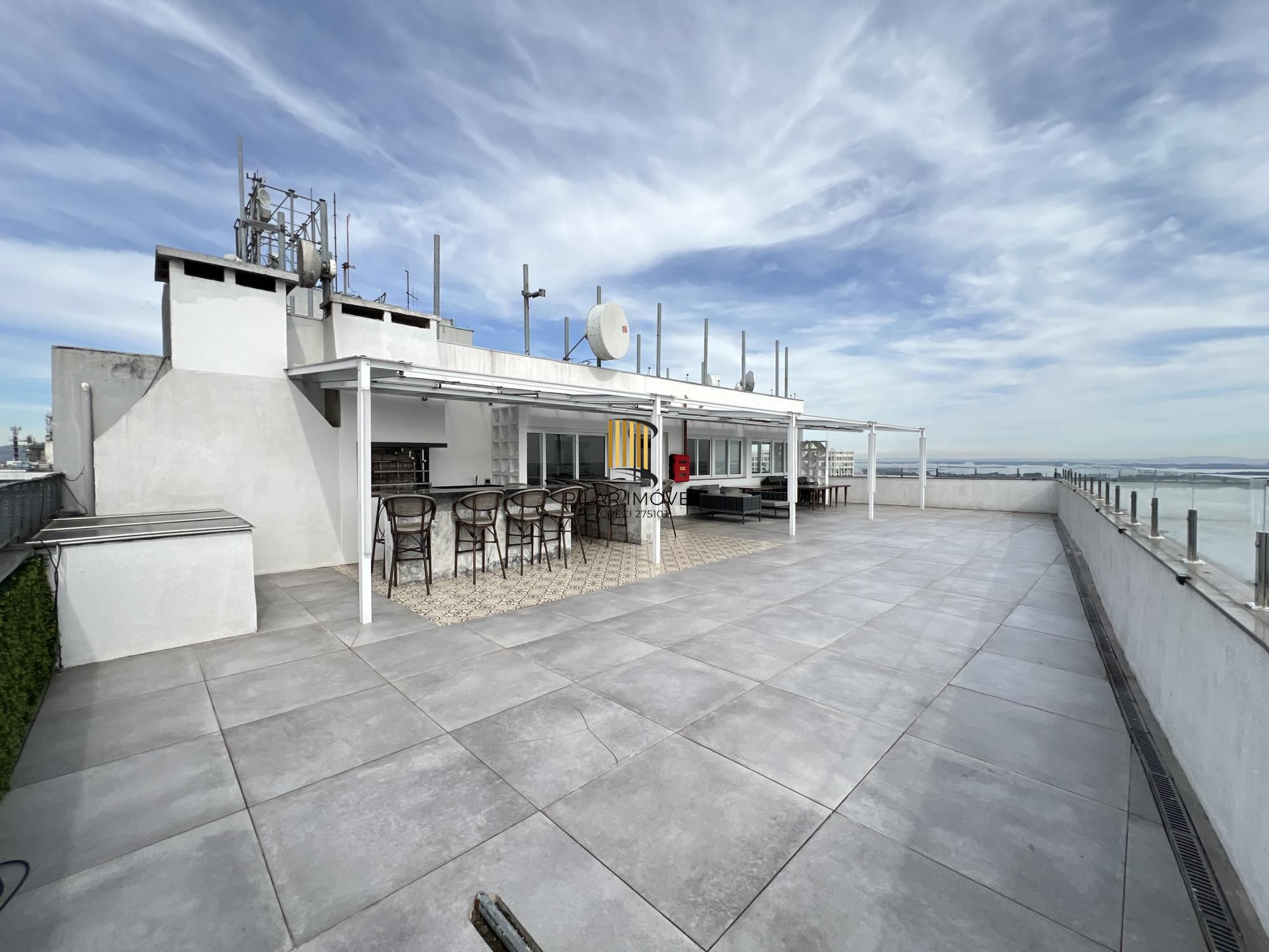 Sala Comercial Mobiliada 68m² – Centro, Prédio 24h com Rooftop