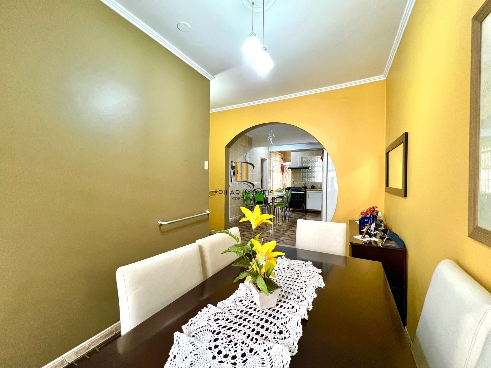 Apartamento 107m² com Suíte e Sacada na Av. Salgado Filho