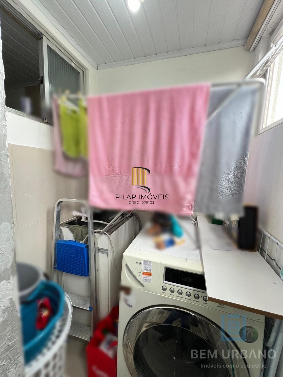 Apartamento 2 Dorms reformado, semi-mobiliado, 01 vaga em Jardim Itu