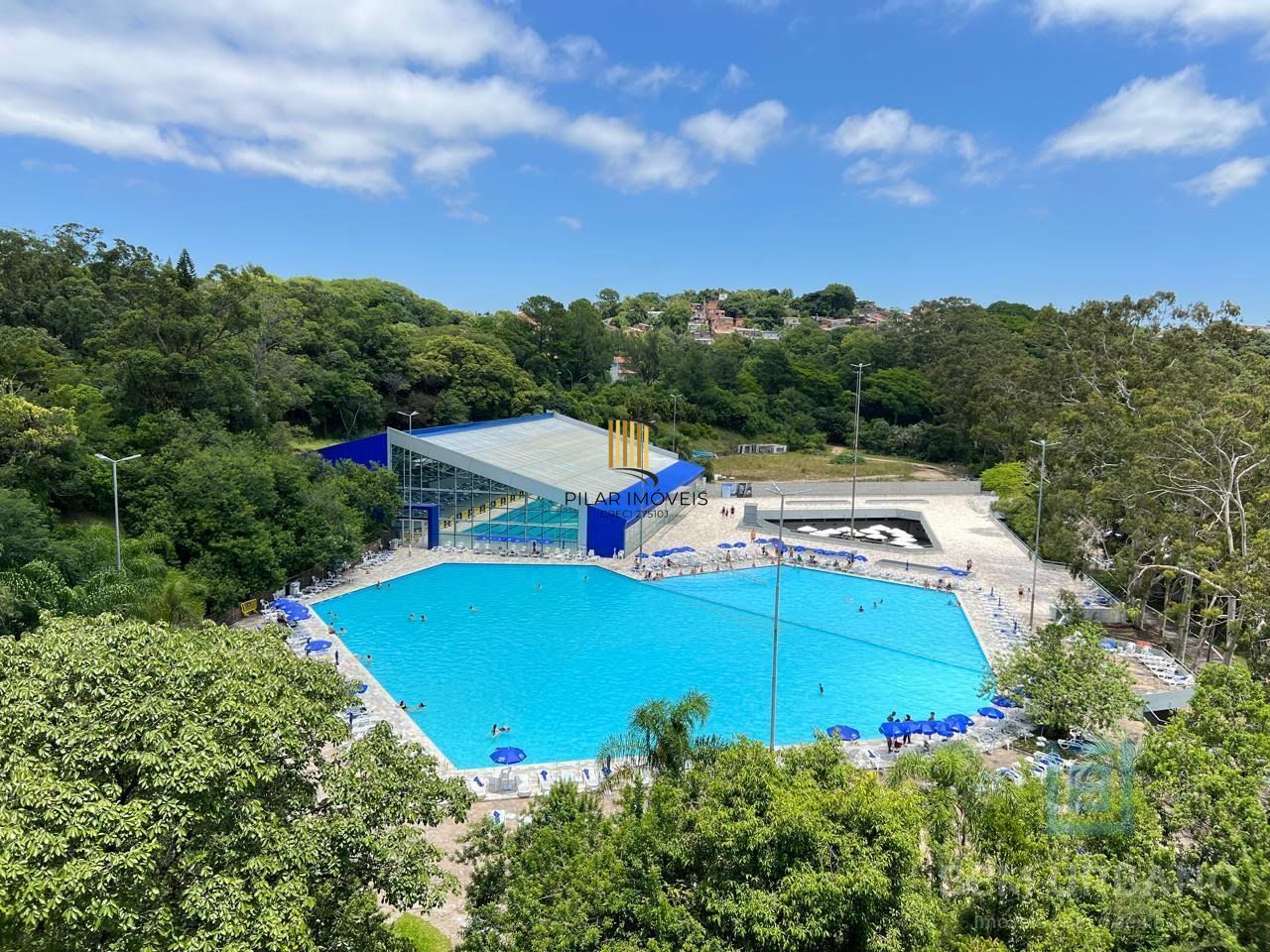 Apartamento 2 Dorms reformado, semi-mobiliado, 01 vaga em Jardim Itu