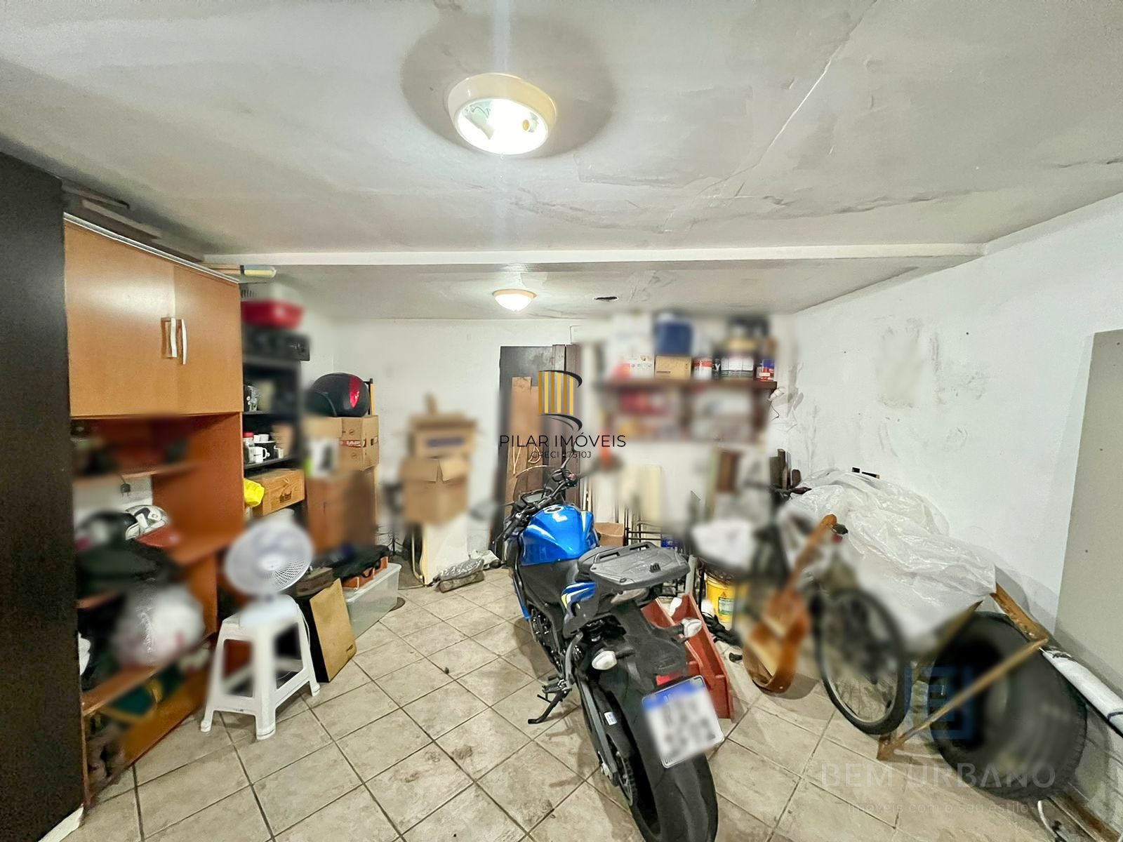 Casa à Venda em Sarandi - 3 Dormitórios, 1 Suíte, 2 vagas