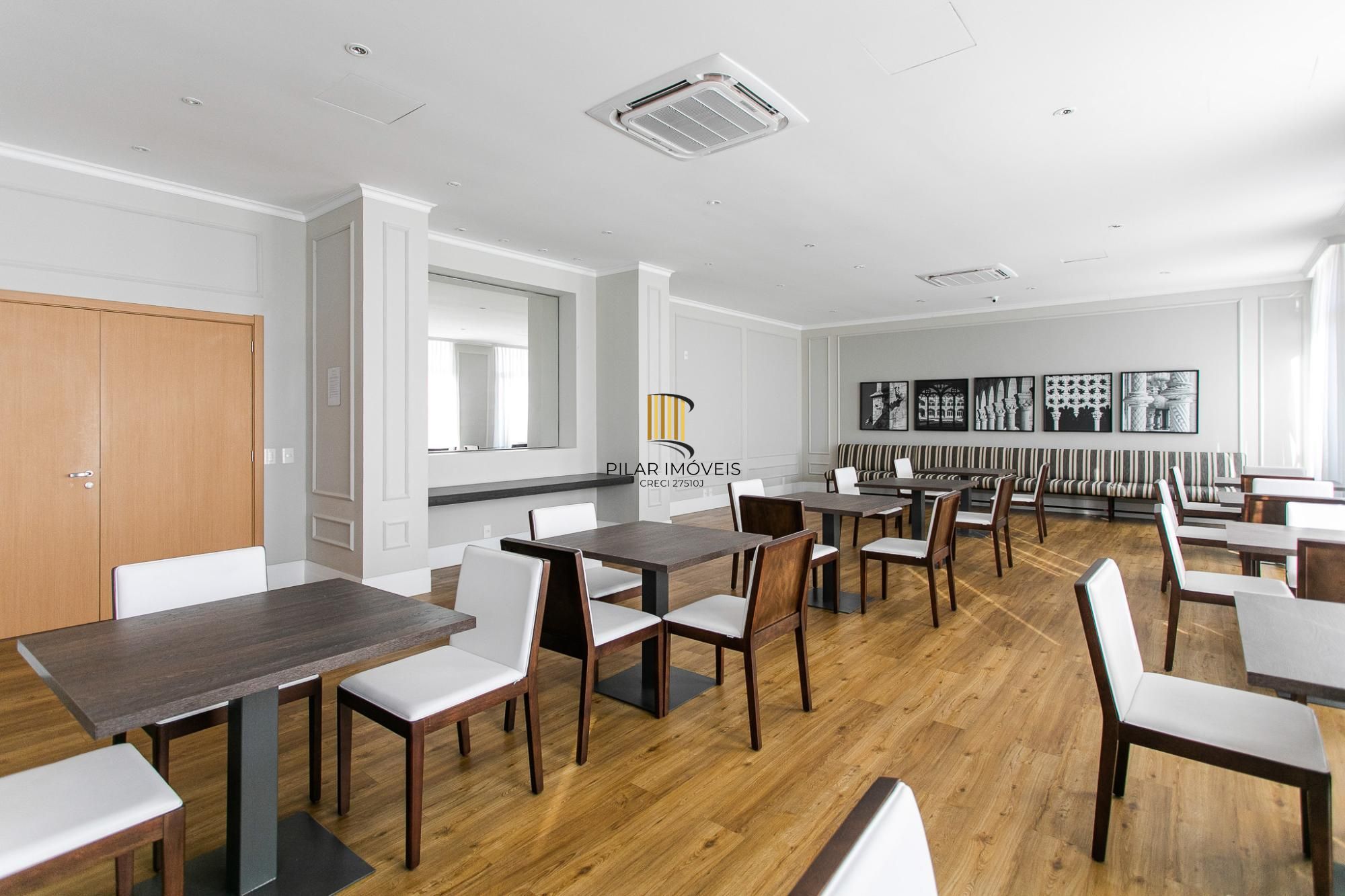 Axis Home Apartamento de 1 dormitório no Petrópolis