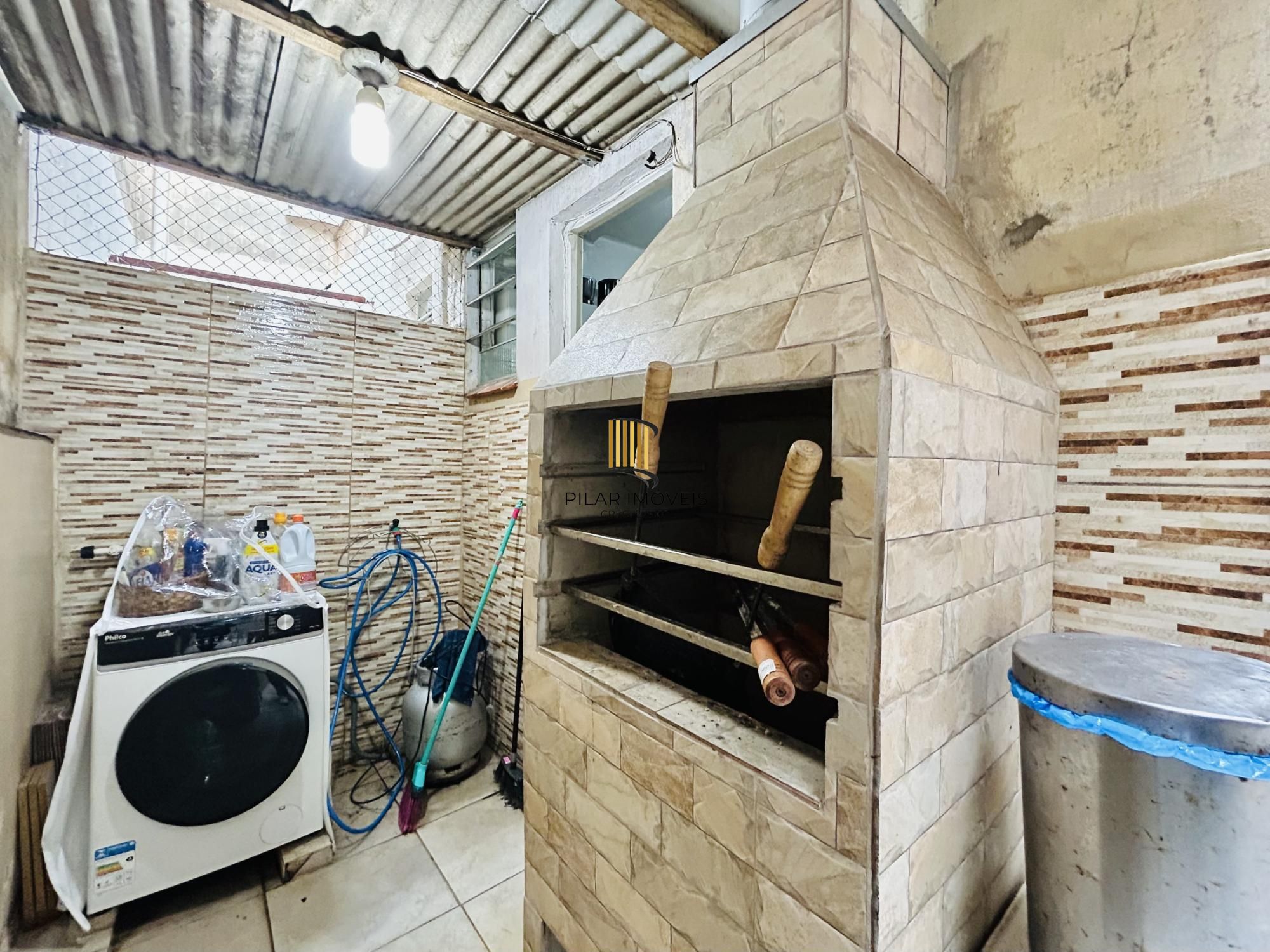 Apartamento 2 dormitórios Petrópolis