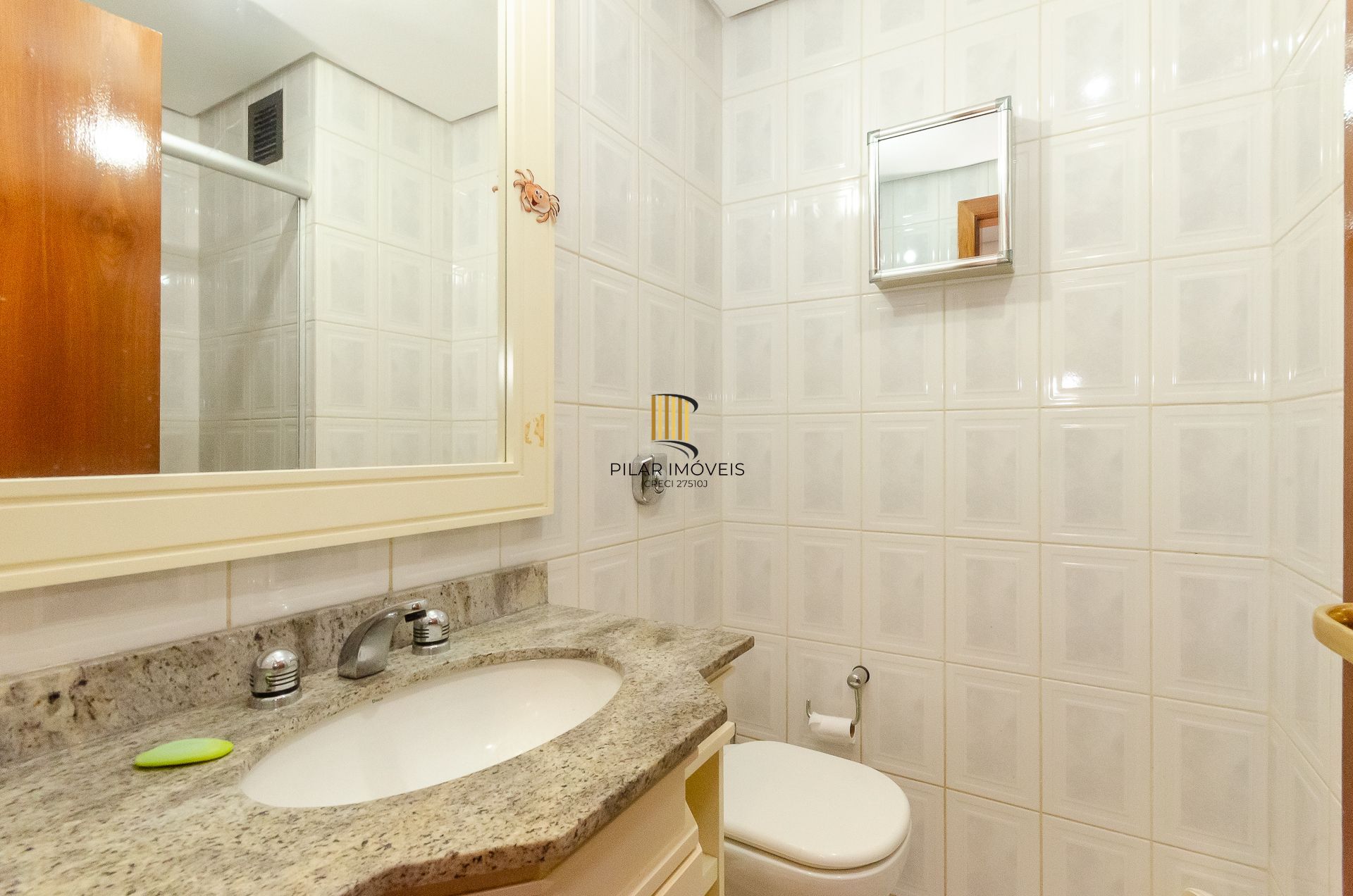 Edifício Luciana - Apartamento a venda com 2 dormitórios no Bairro Petrópolis