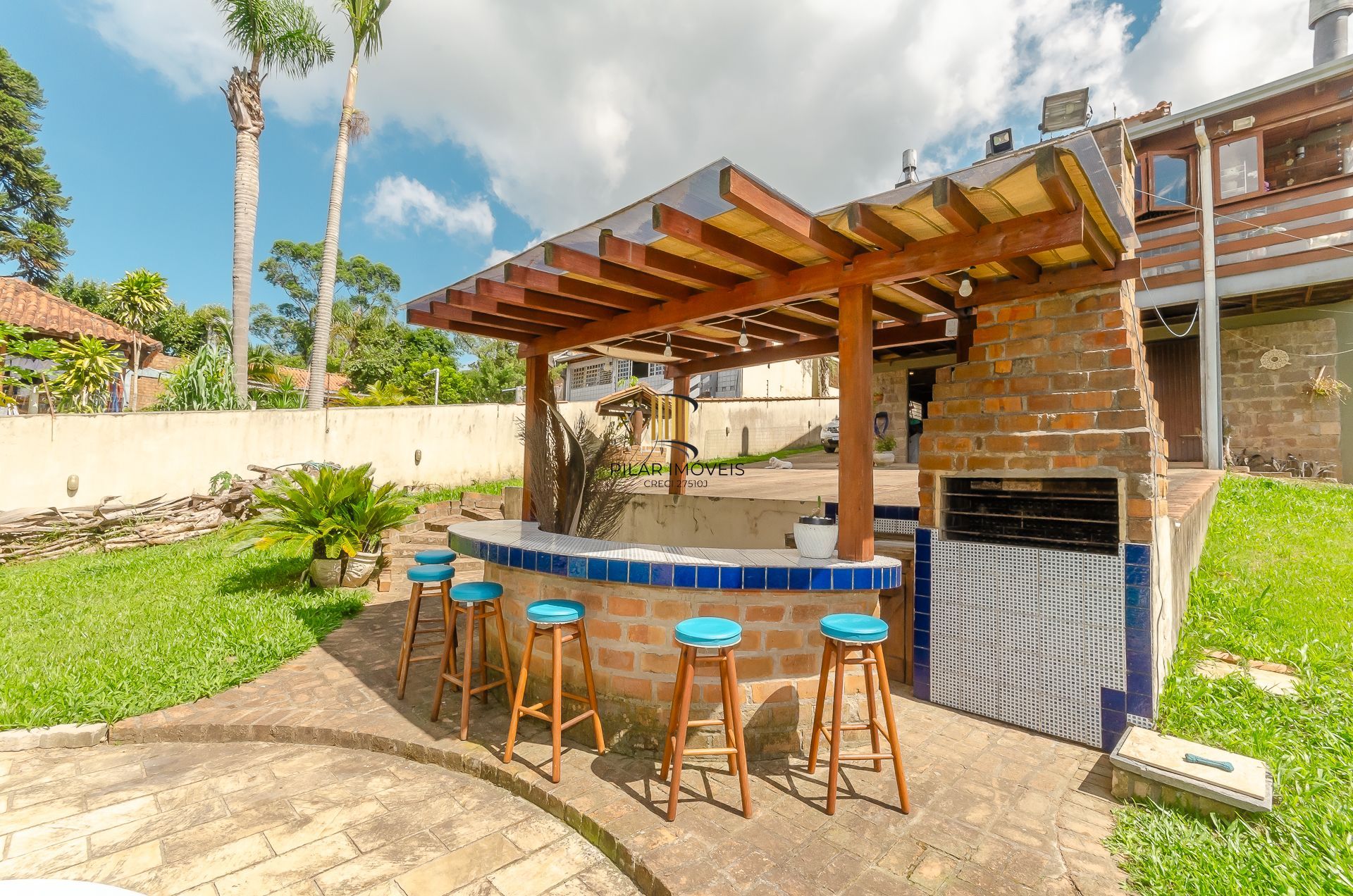 Casa Exclusiva na Zona Sul com Vista Panorâmica, Piscina e Poço Artesiano!