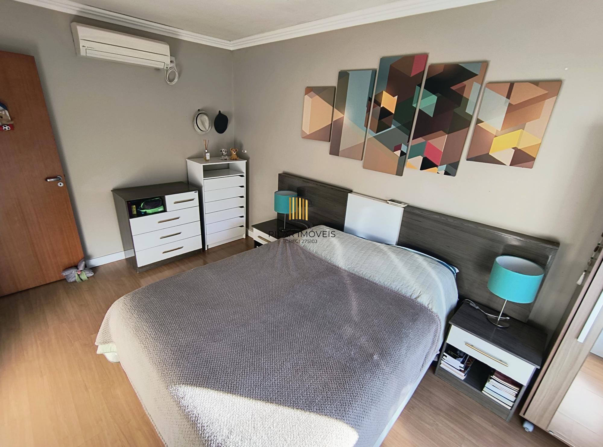 Apartamento 2 dormitórios com 2 vagas no bairro Nonoai