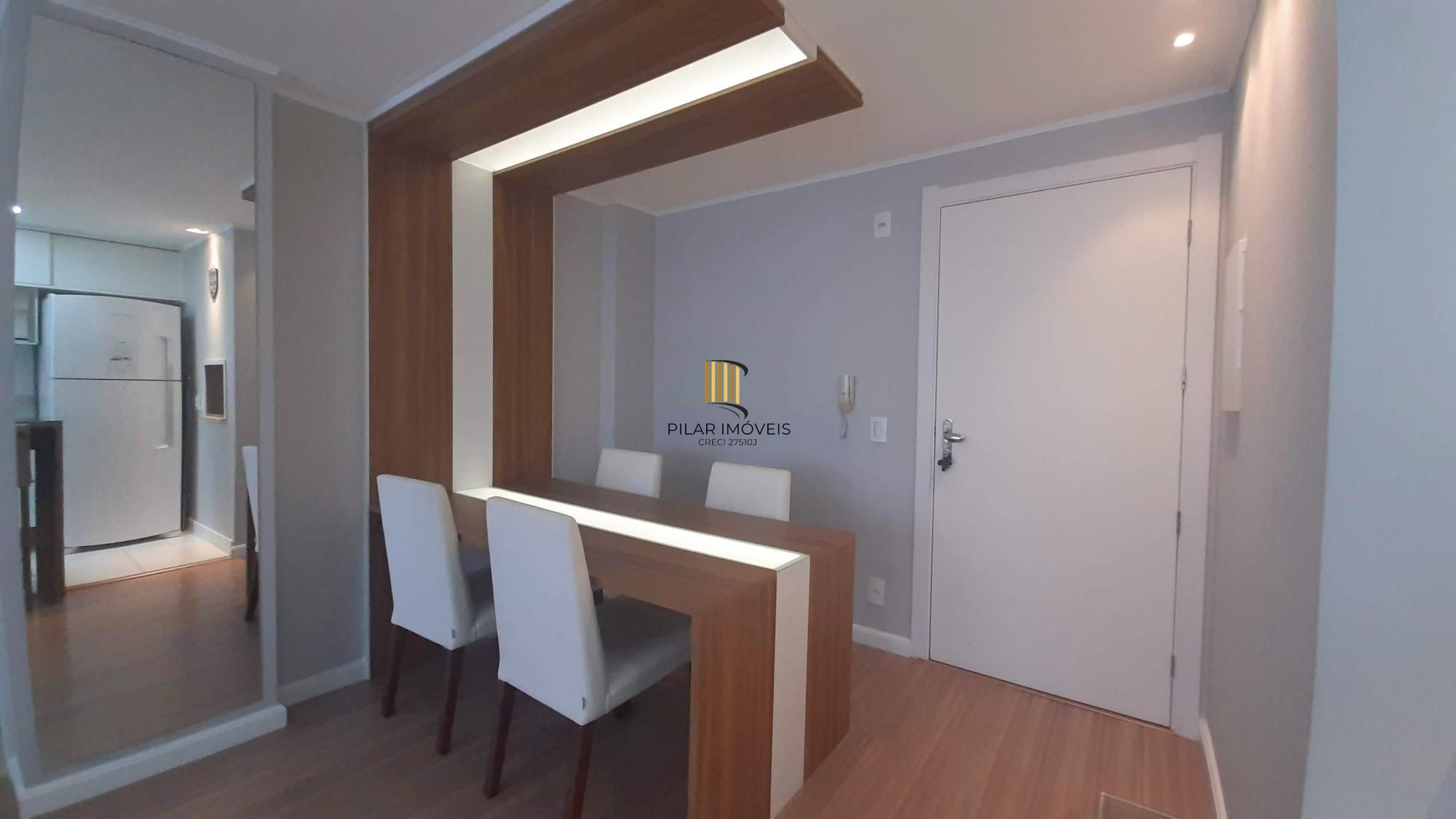 Icon Residencial Apartamento último andar de 2 dormitórios com Suíte Semi mobiliado