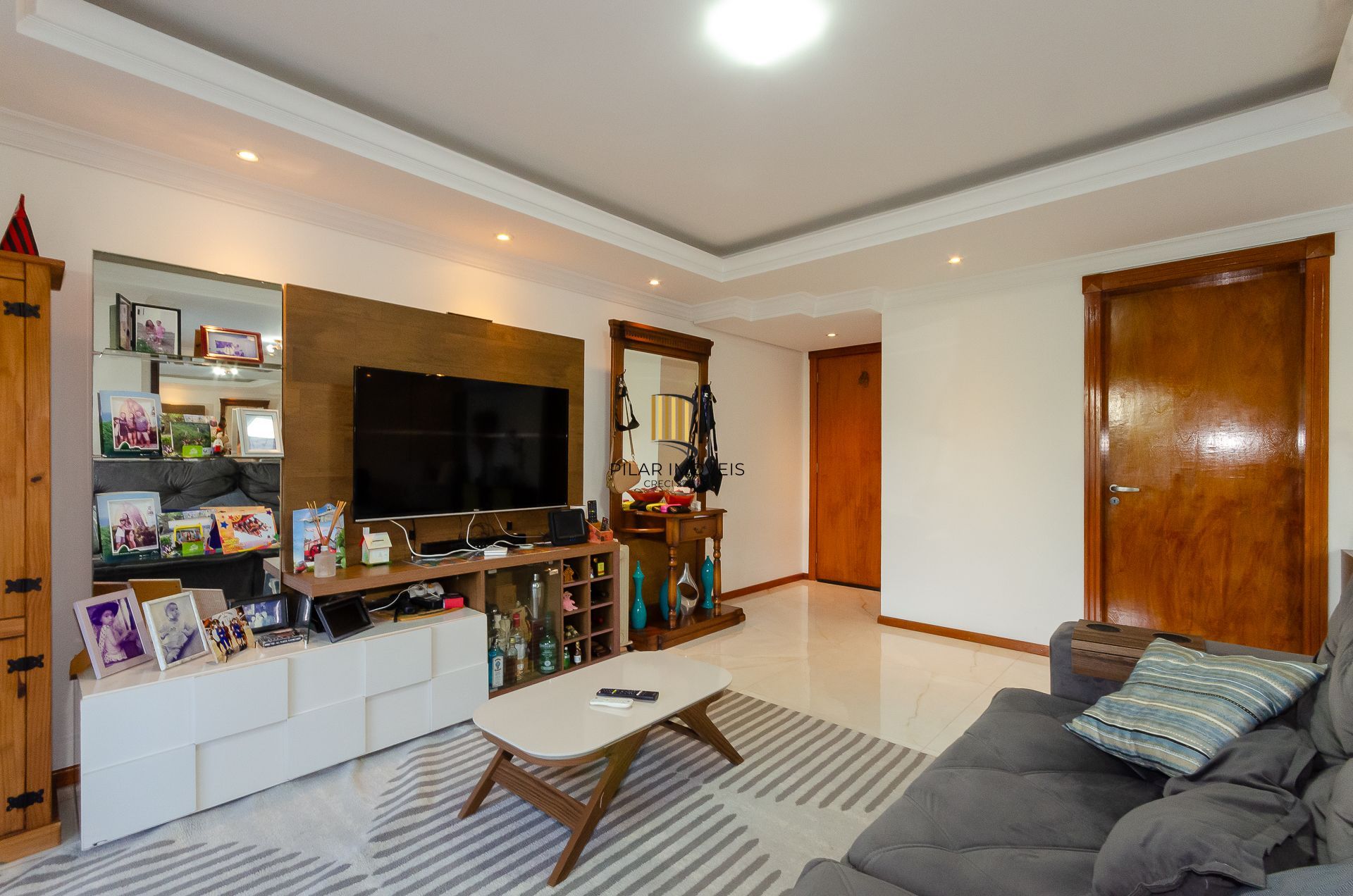 Edifício Praça Paris - Apartamento de 3 dormitórios em frente ao Colégio Anchieta