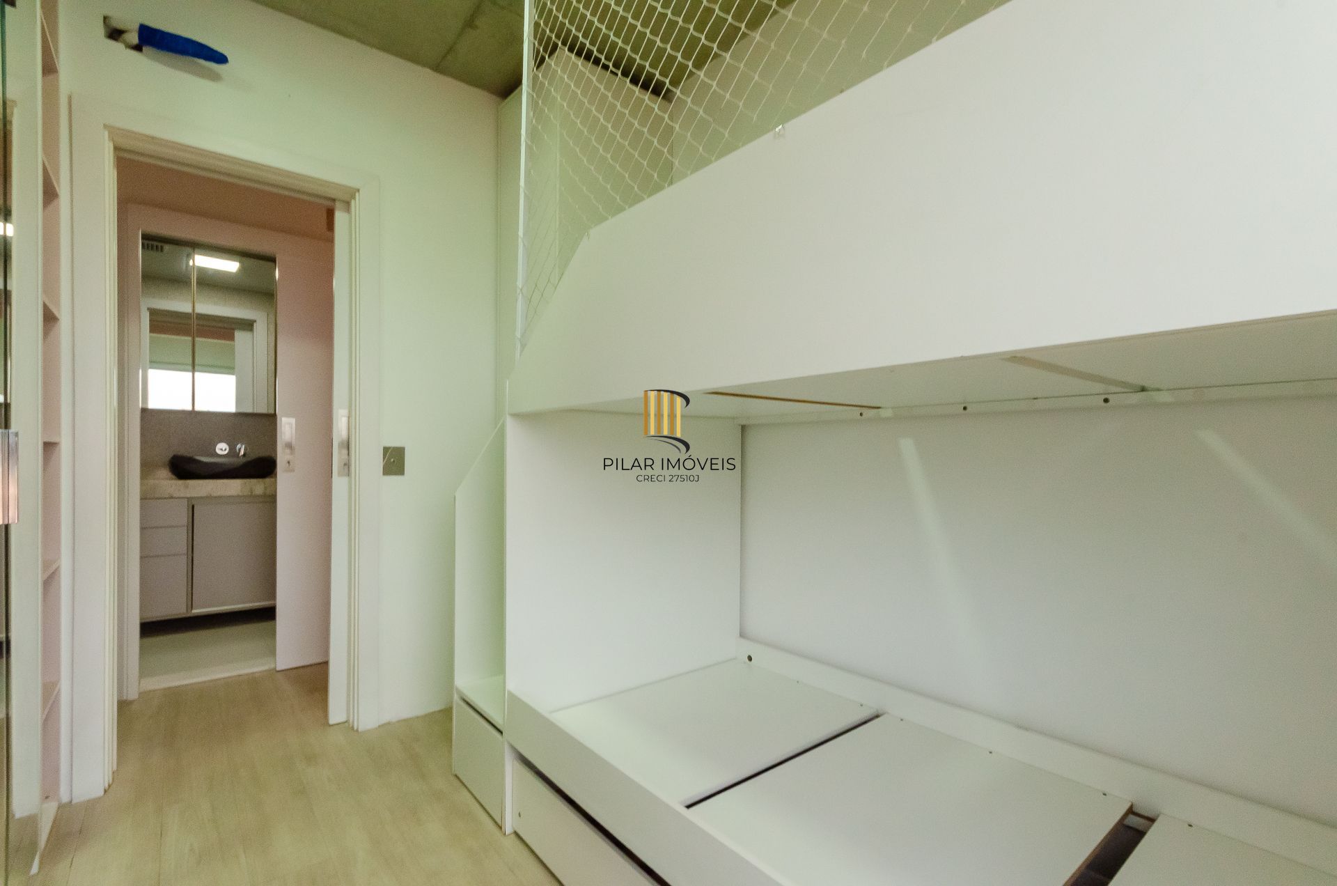 Max Haus 2 dormitórios com suíte Semimobiliado - Bairro Petrópolis