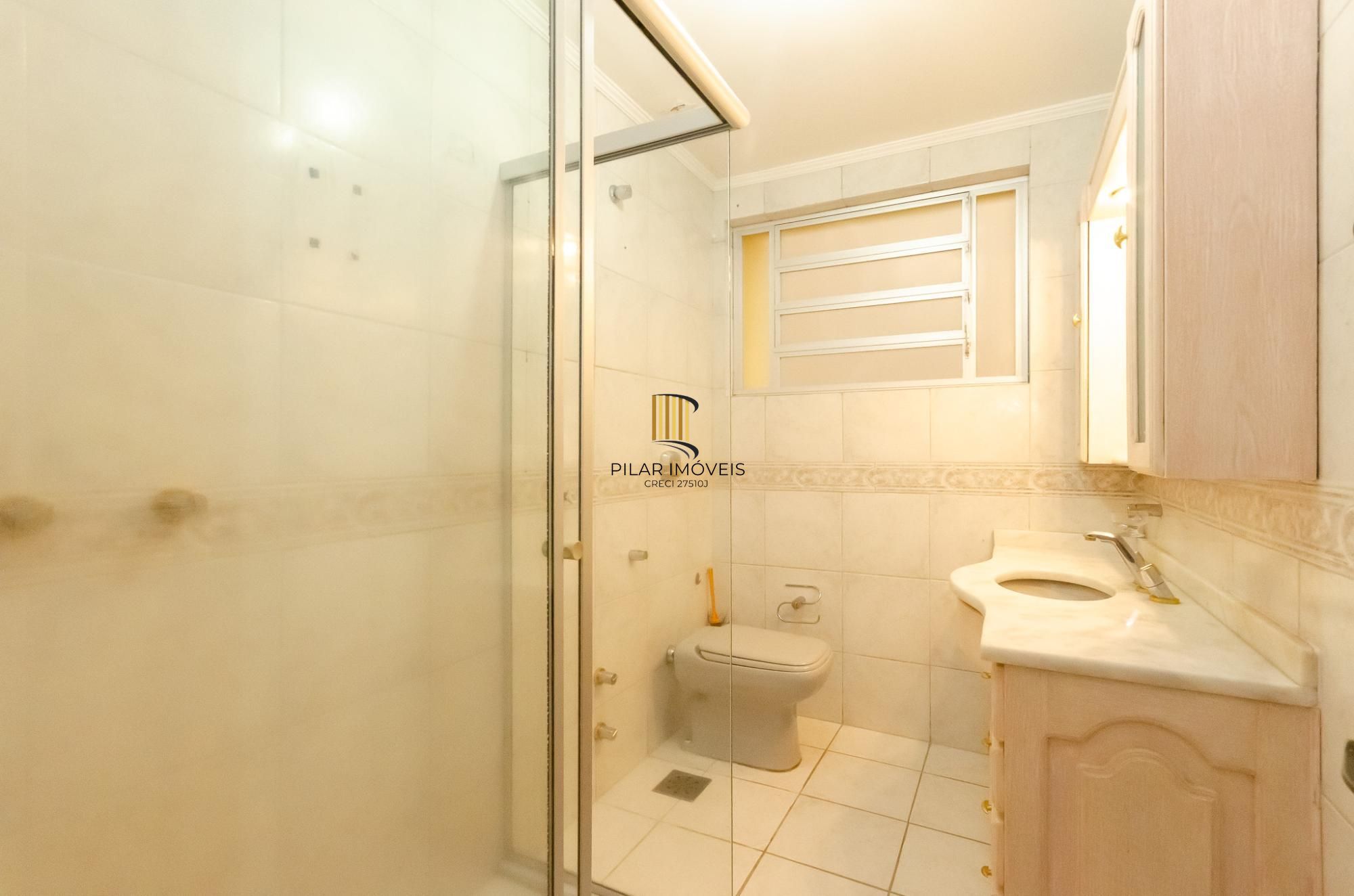 Edifício Ione Apartamento 3 dormitórios no Bairro Petrópolis