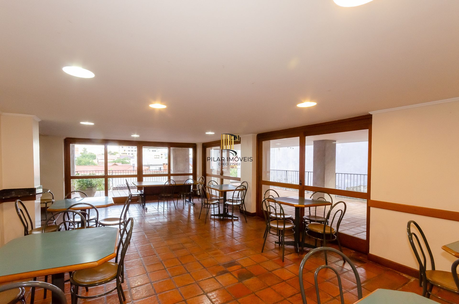 Maison Des Fleurs Apartamento de 2 dormitórios no Bairro Jardim do Salso