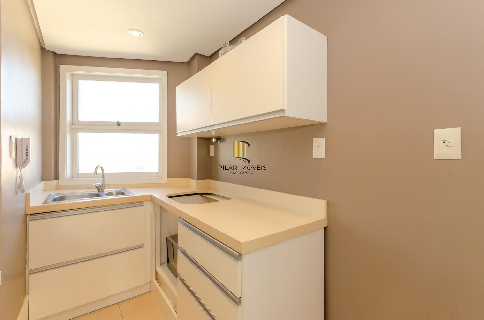 Edifício Maria Cristina Apartamento 1 dormitório no Bairro Petrópolis