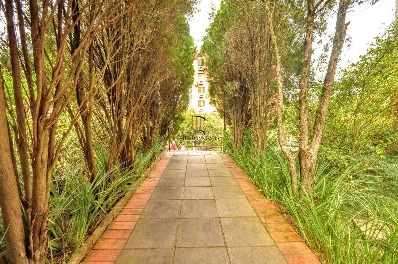 Edifício Residencial Villagio Di Roma- Apartamento a venda com 3 dormitórios no bairro Jardim Carvalho