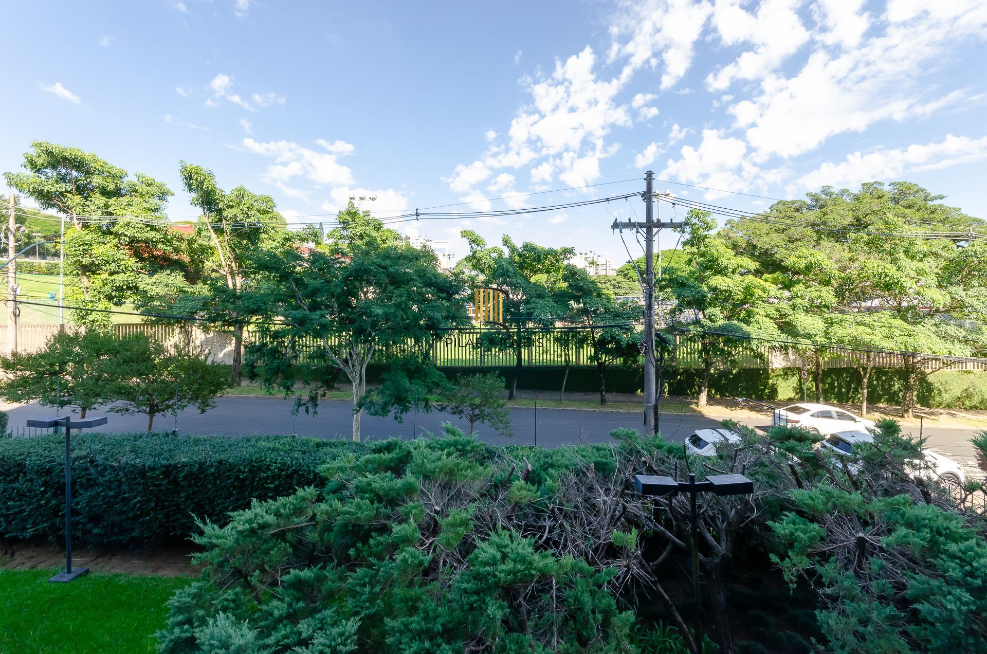 Edifício Praça Paris - Apartamento de 3 dormitórios em frente ao Colégio Anchieta