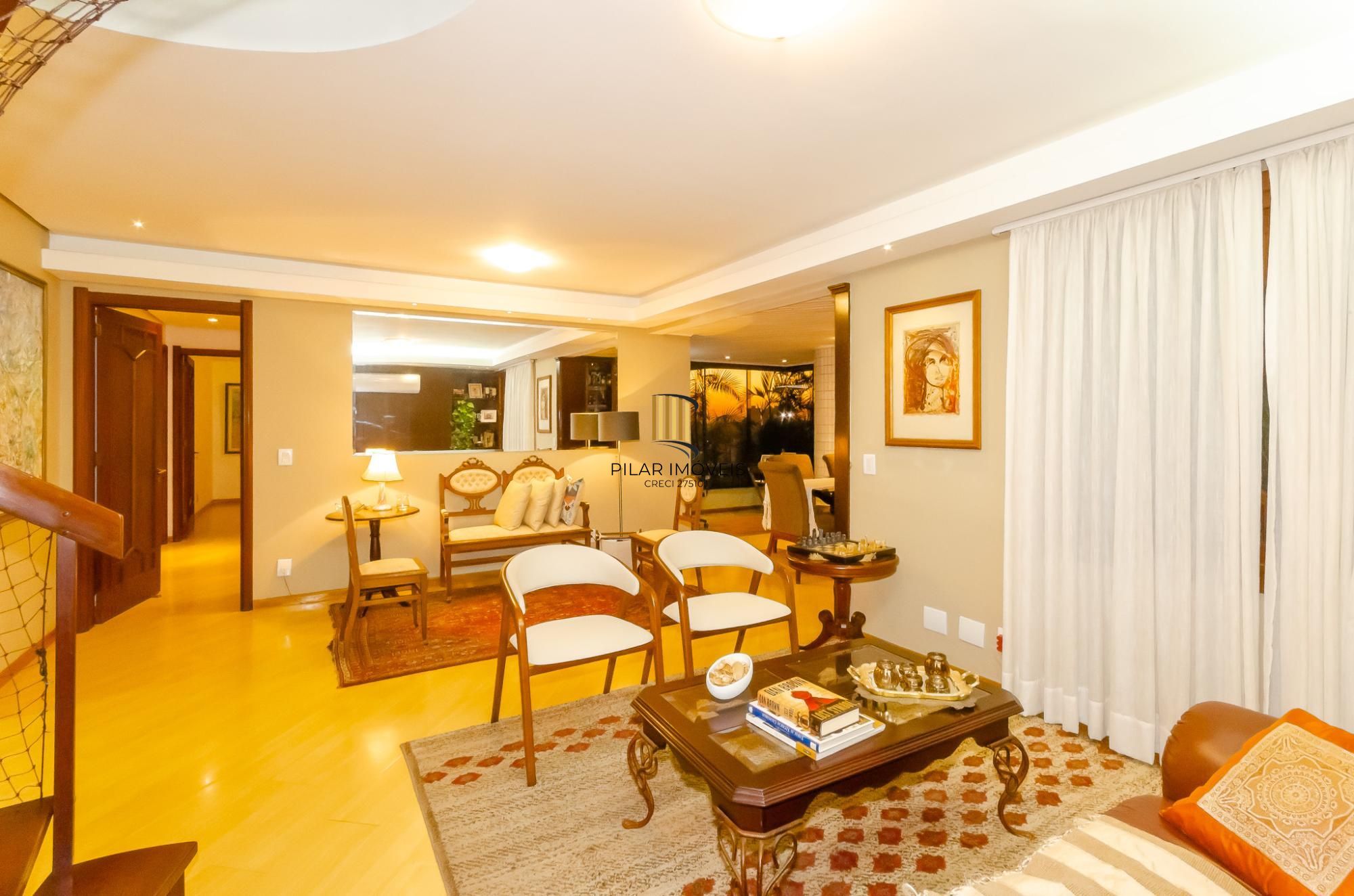 Pierre Lescot Cobertura Duplex com 3 dormitórios no Bairro Auxiliadora