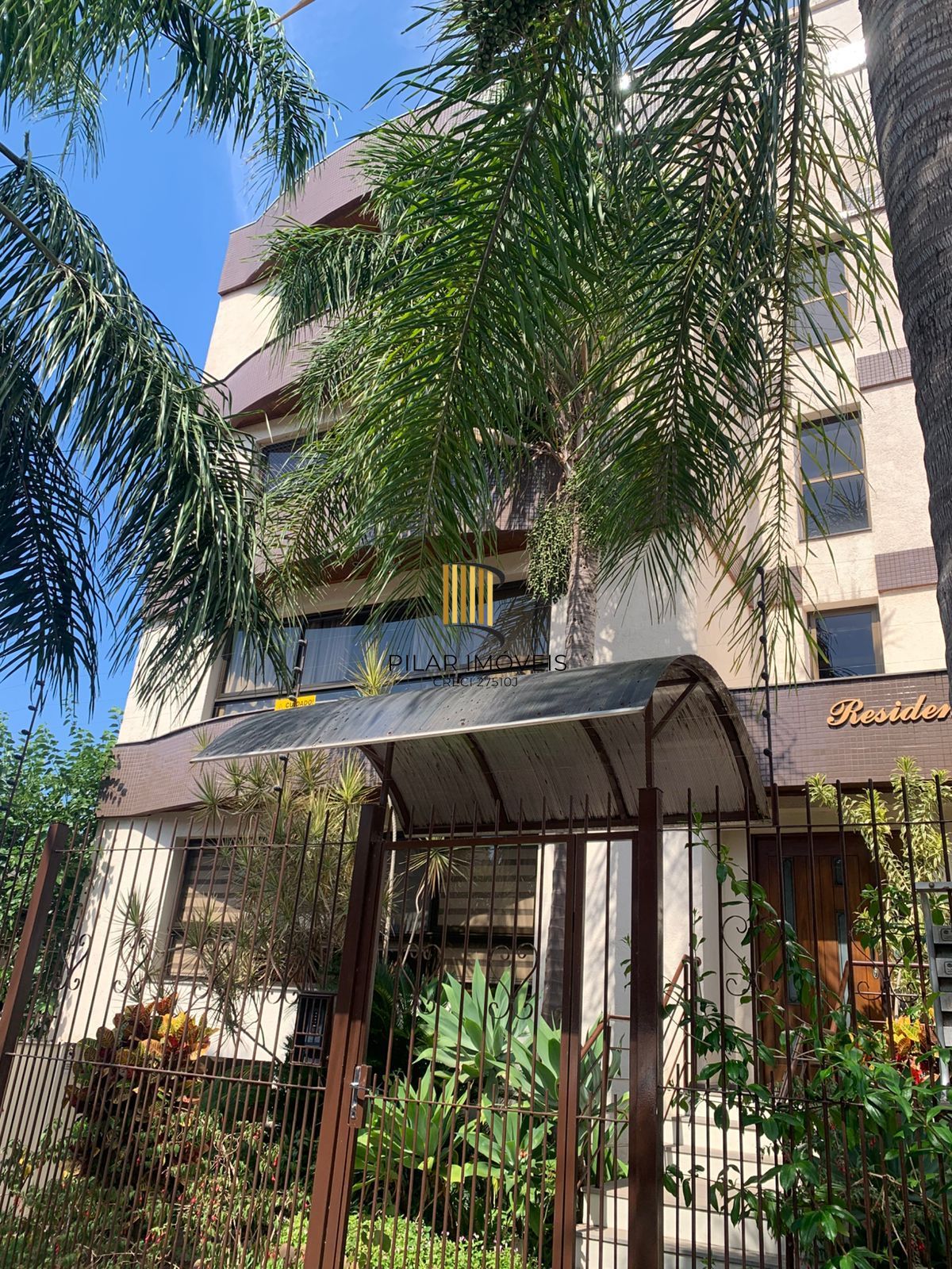 Apartamento com 3 dormitorios e 2 vagas na Medianeira