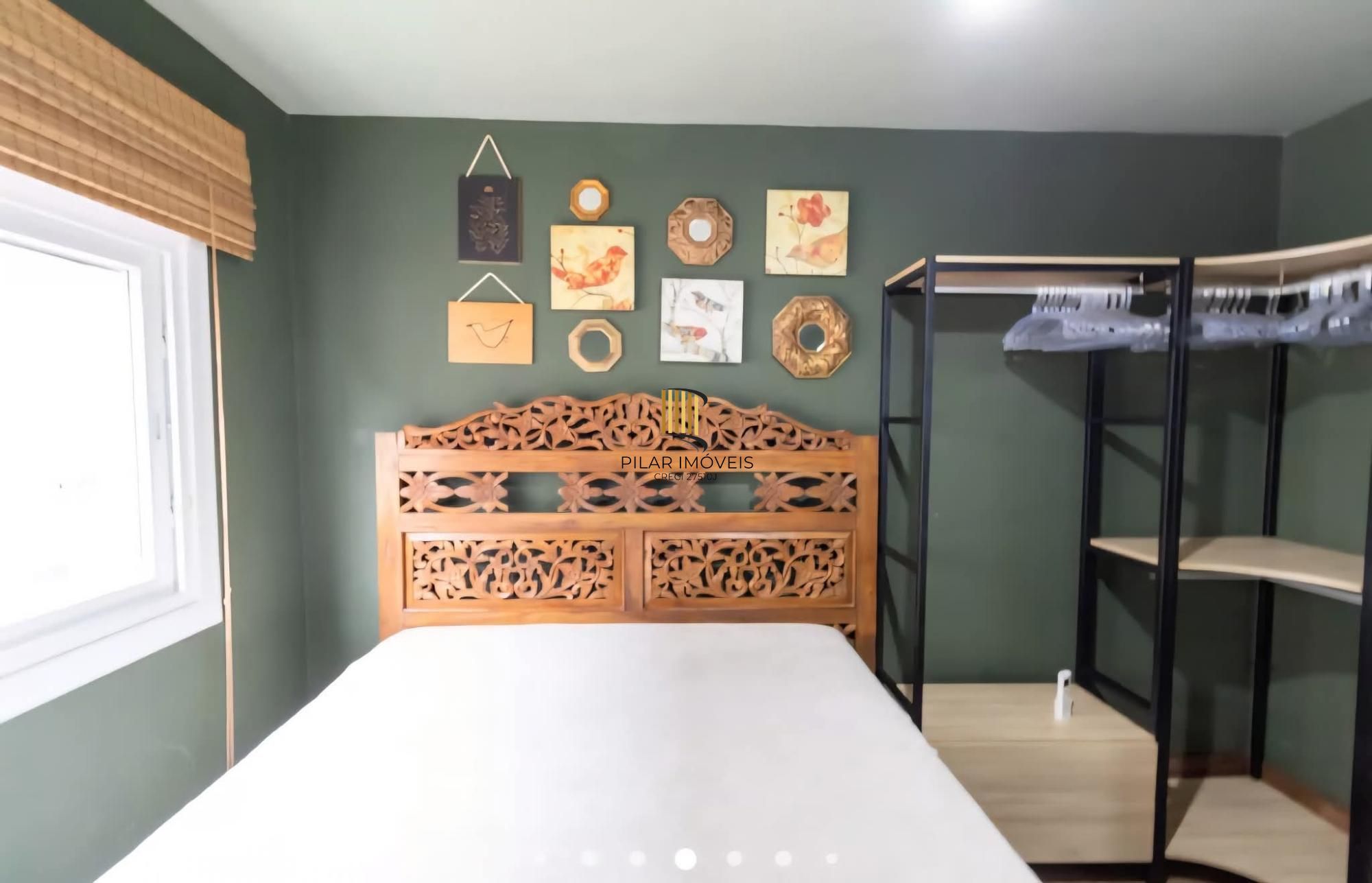 Apartamento  com 1 dormitório e 2 vagas