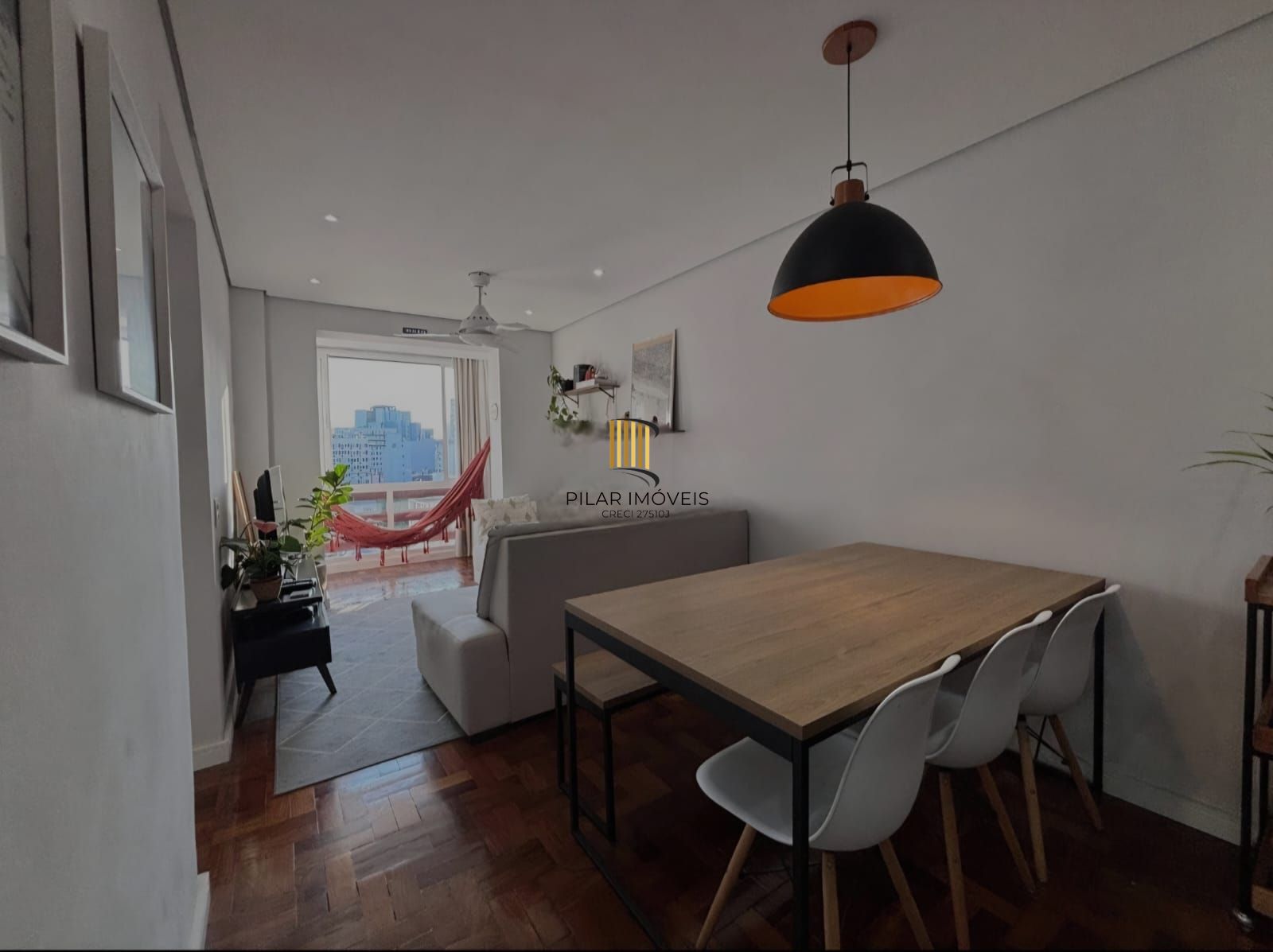 Edifício Humaitá Apartamento a venda com 2 dormitórios no bairro Cidade Baixa