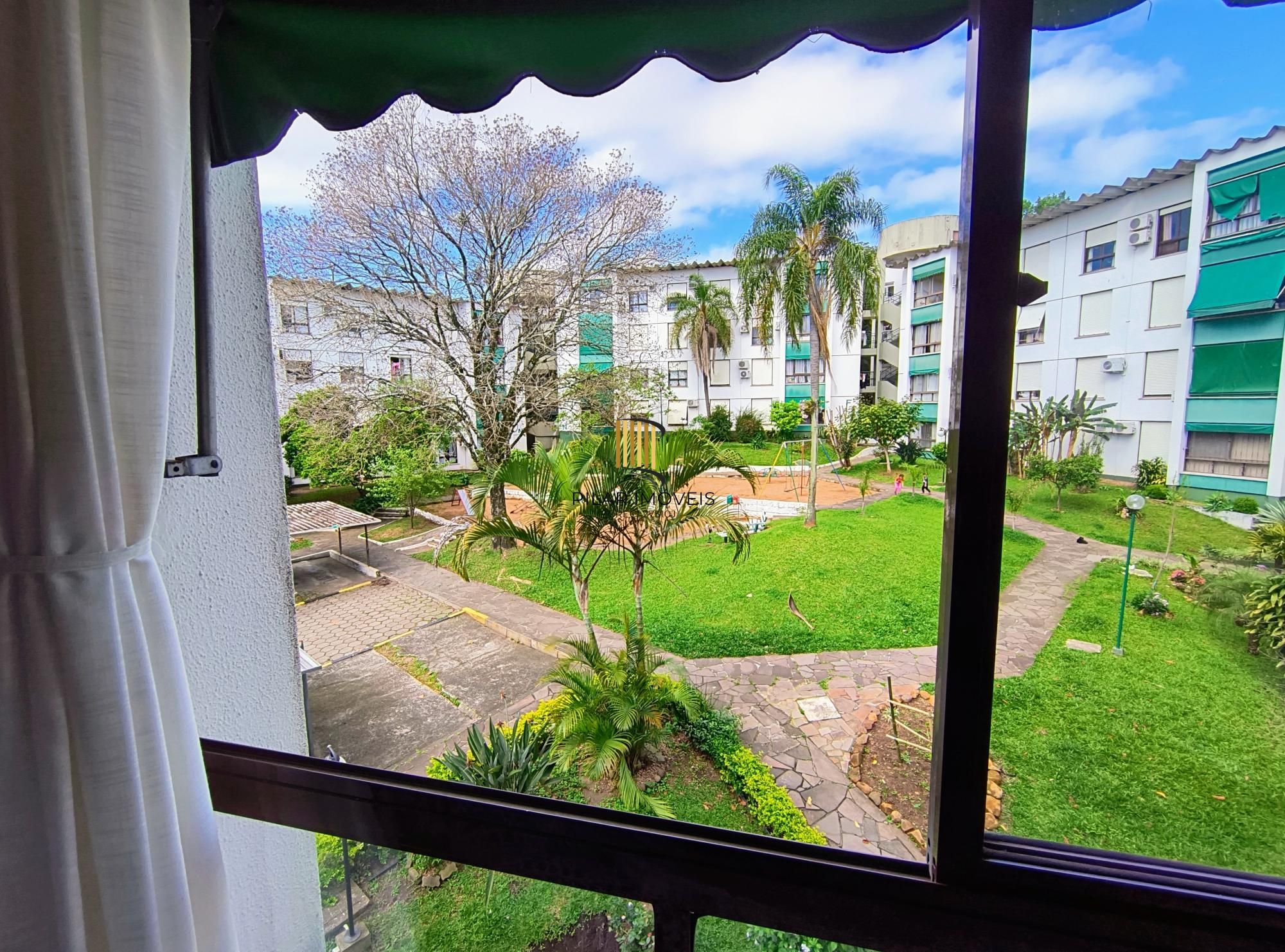 Apartamento 2 dormitórios com 2 vagas no bairro Nonoai