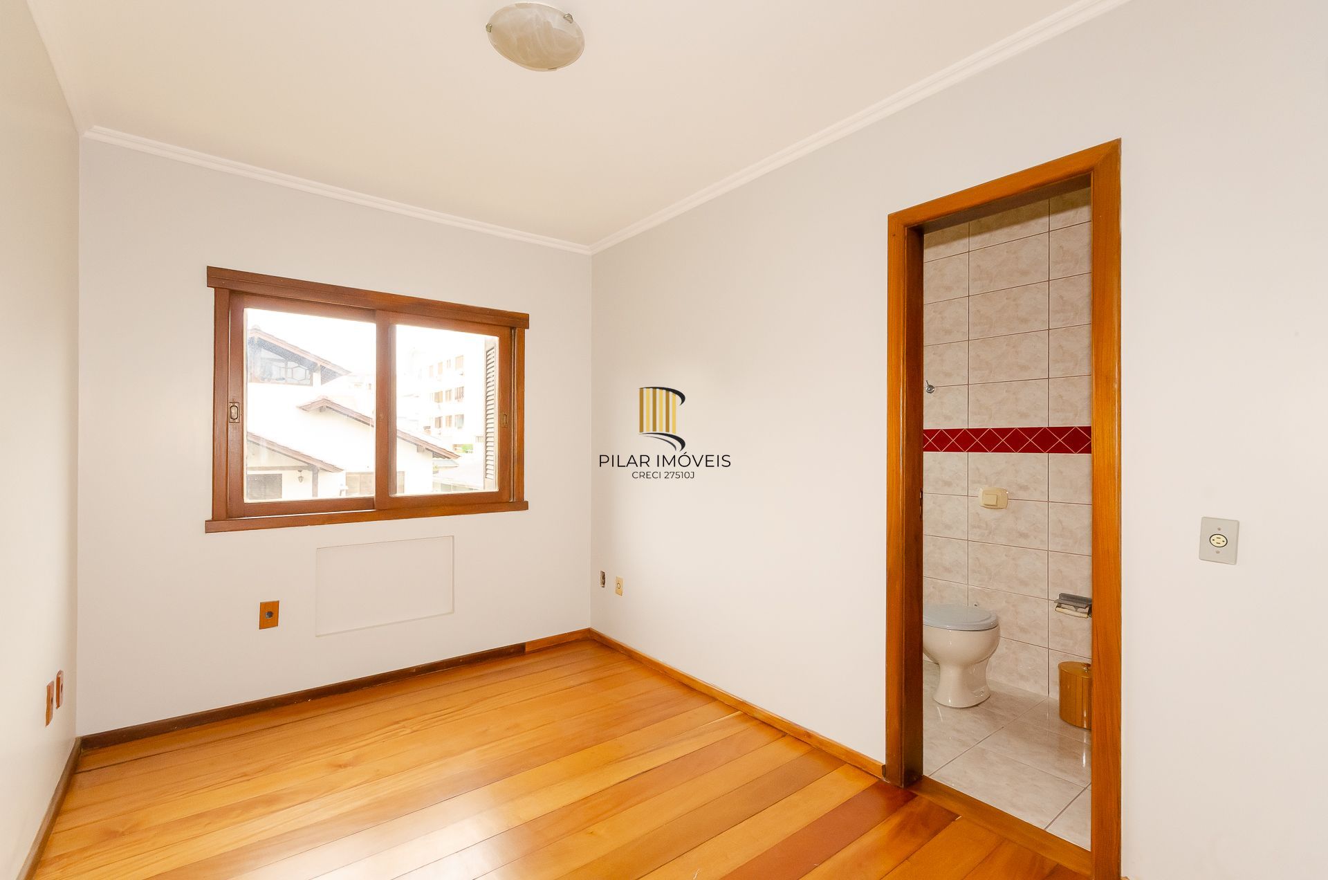 Edifício Canaã Cobertura com 3 dormitórios no bairro jardim Itú