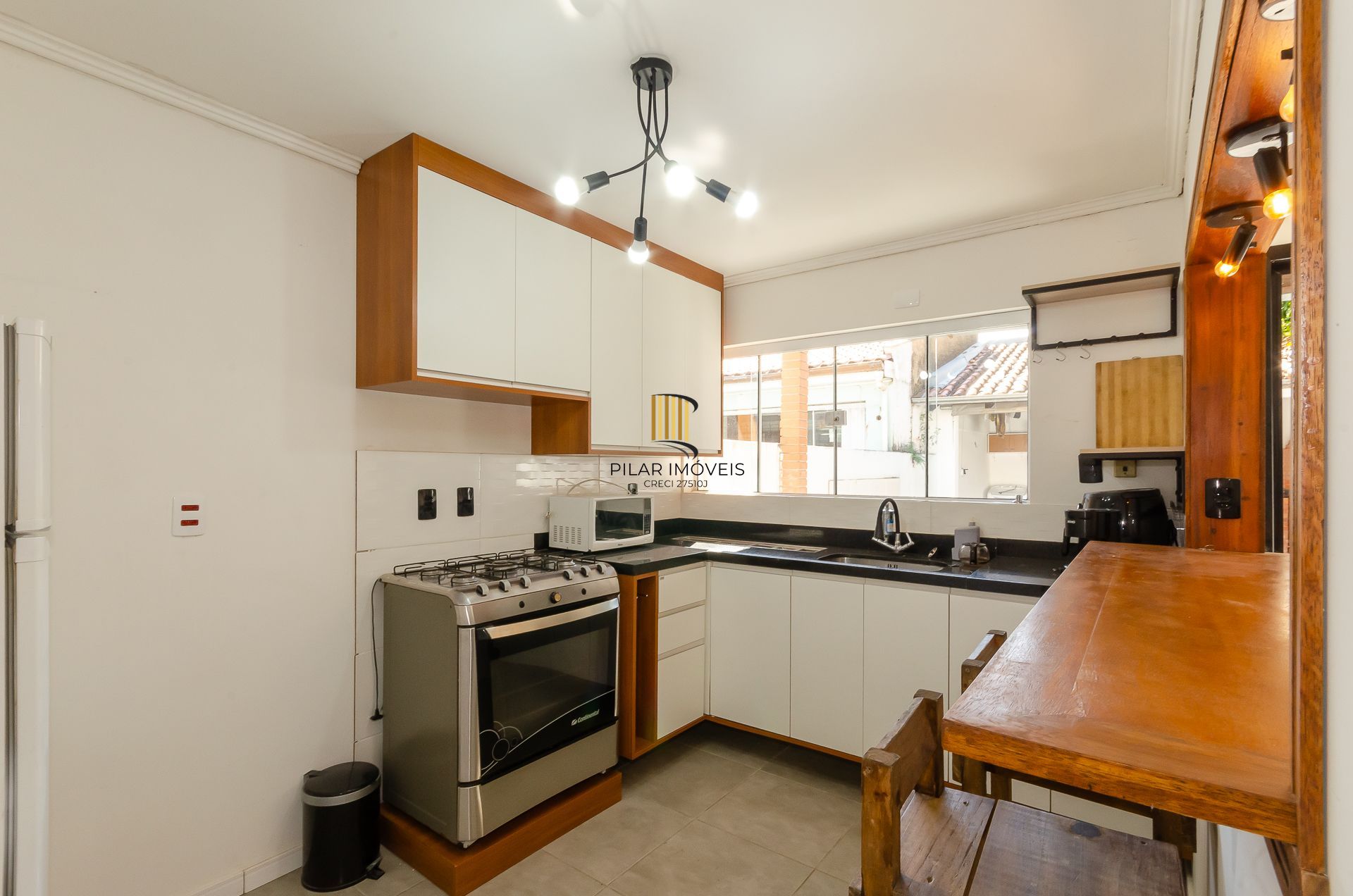 Casa no Bairro Glória - 4 dormitórios