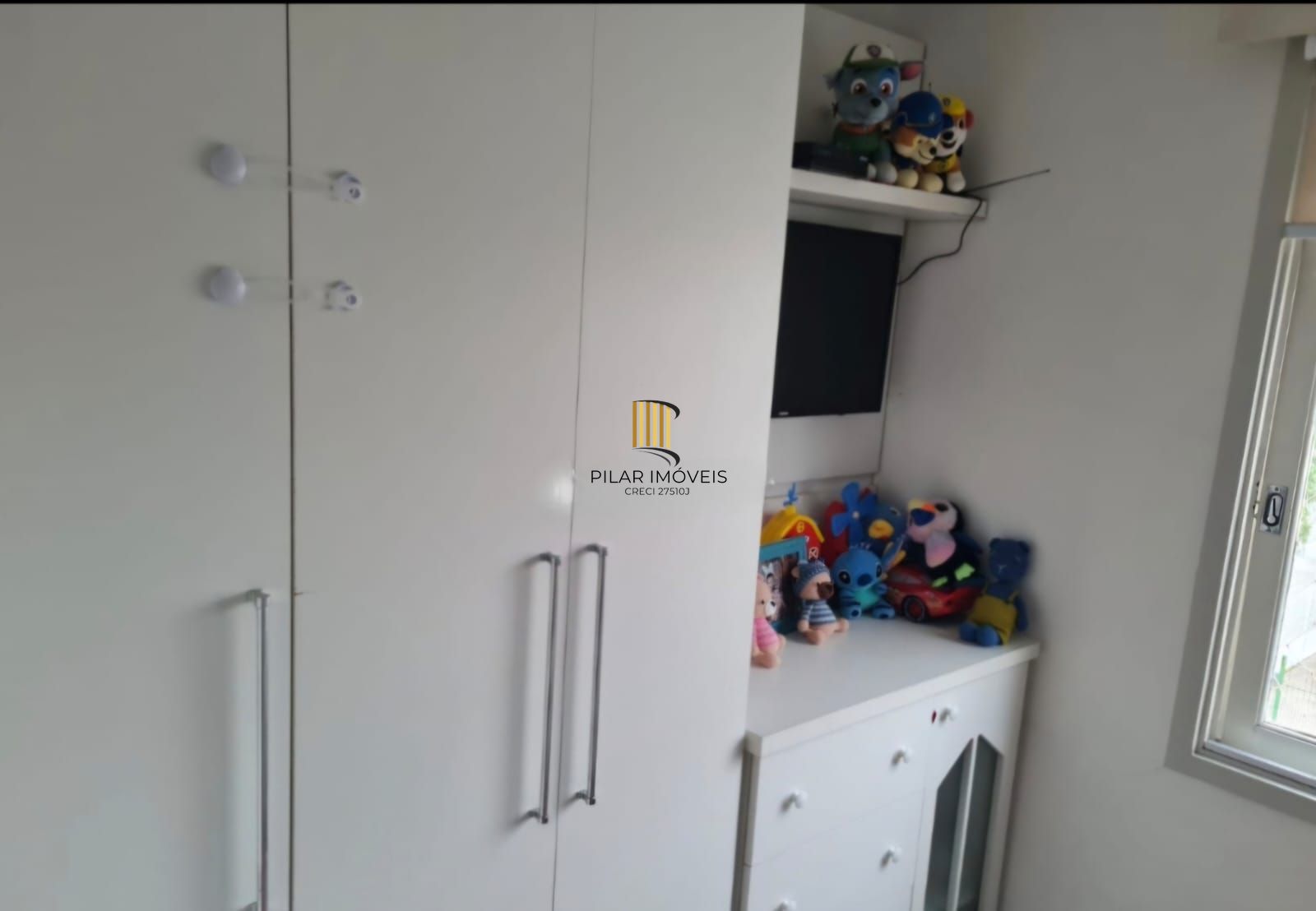 Apartamento de 2 dormitórios com vaga no Menino Deus