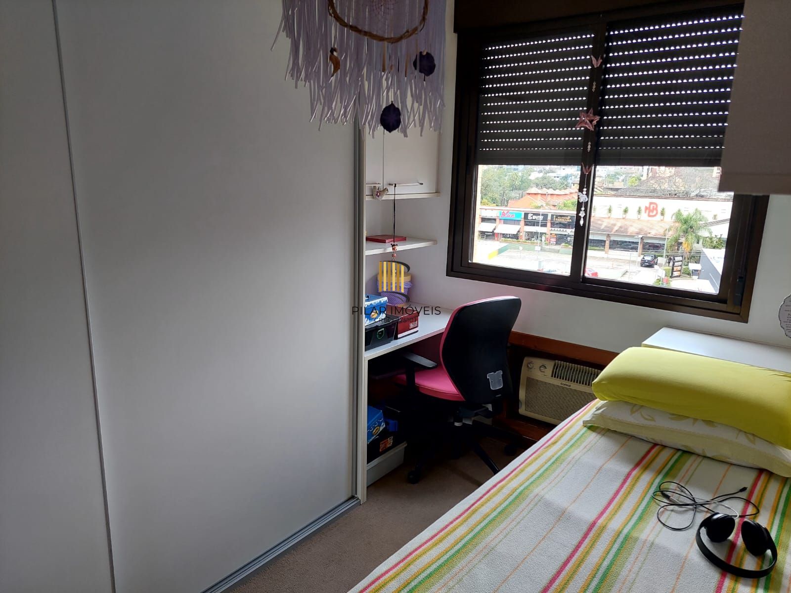 Edifício Les Halles de Paris Apartamento 2 dormitórios no bairro Três Figueiras