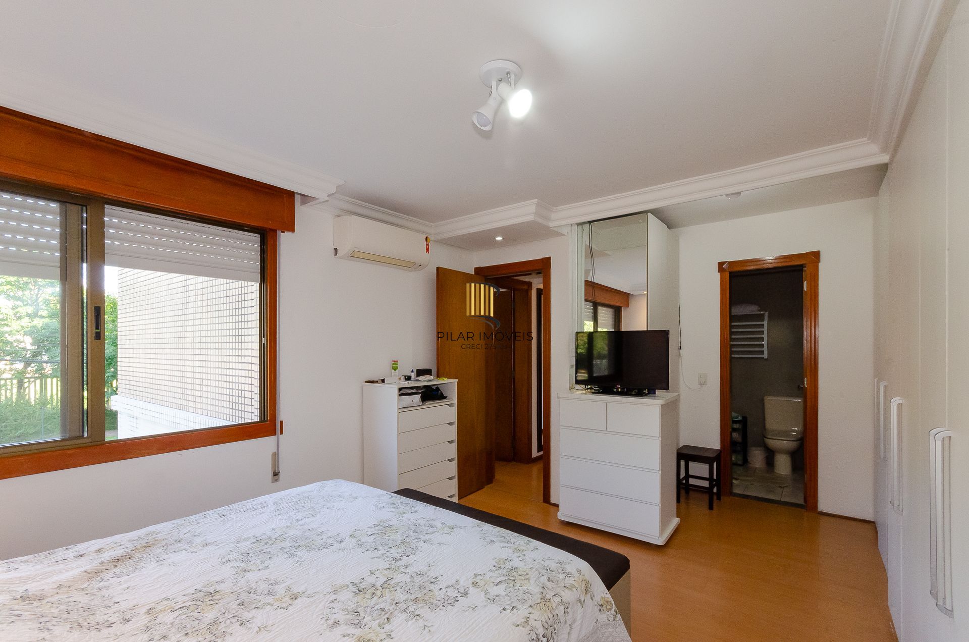 Edifício Praça Paris - Apartamento de 3 dormitórios em frente ao Colégio Anchieta