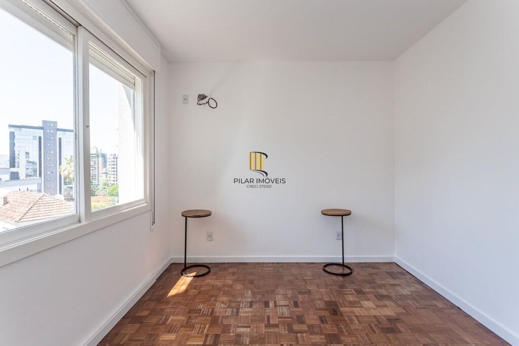 Edifício Maria Cristina Apartamento 1 dormitório no Bairro Petrópolis