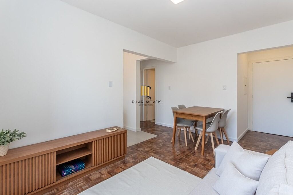 Edifício Maria Cristina Apartamento 1 dormitório no Bairro Petrópolis