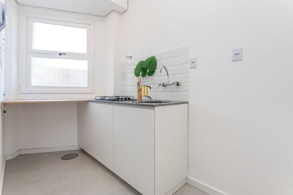 Edifício Maria Cristina Apartamento 1 dormitório no Bairro Petrópolis