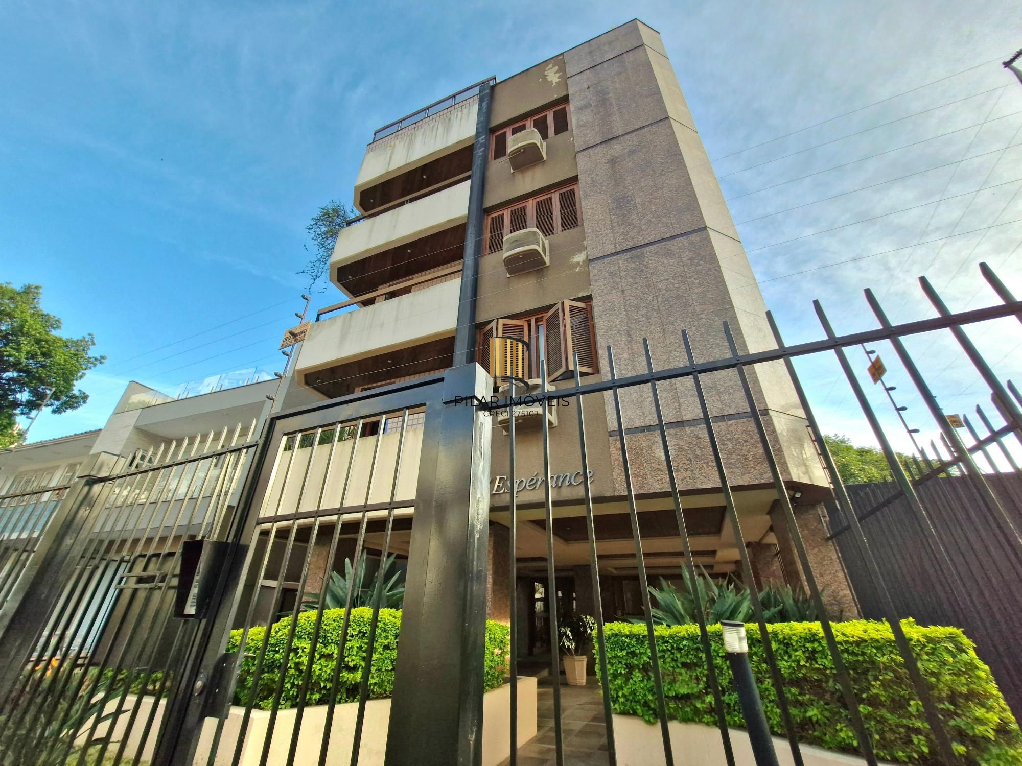 Edifício L'Esperance Apartamento 3 dormitórios no Bairro Petrópolis
