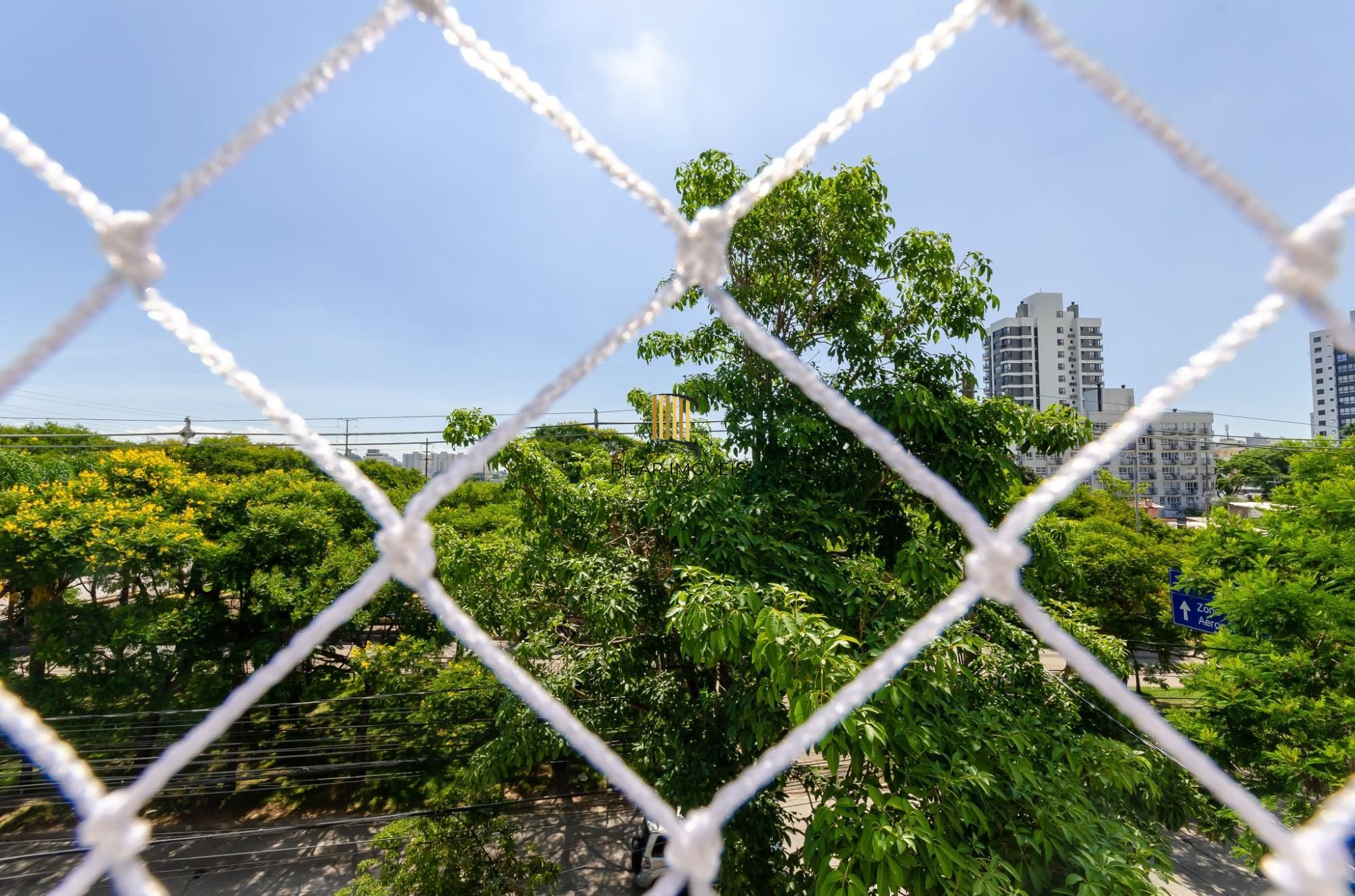 Edifício Salvador Apartamento de 2 dormitórios no Bairro Jardim Botânico