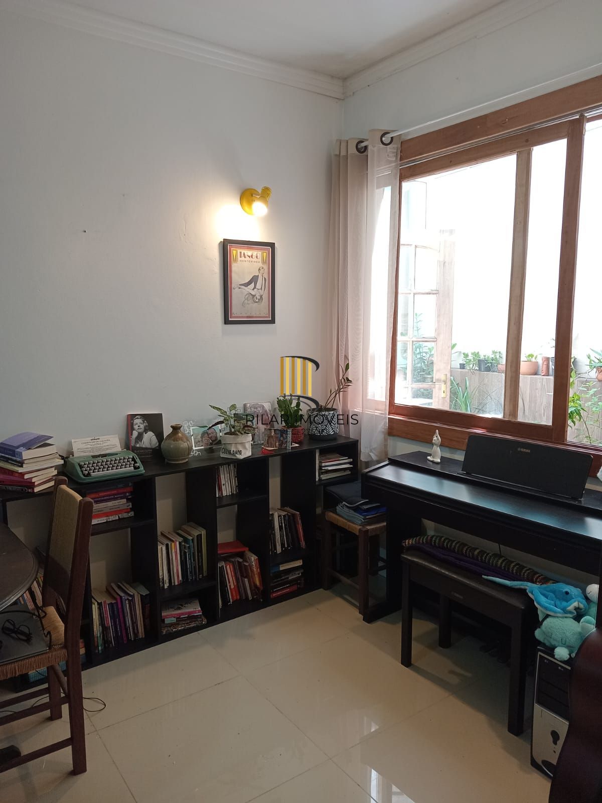 Edifício Lavegas - Apartamento 2 dormitórios Petrópolis