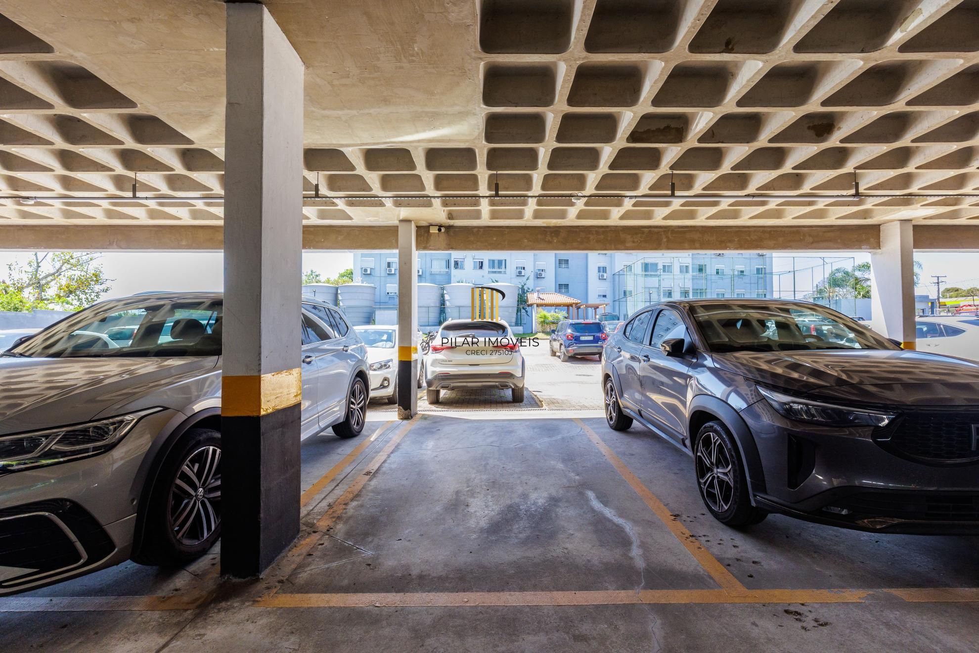 Morada de Cascais - Apartamento 3 dormitórios 1 suíte e vaga no bairro Passo das Pedras